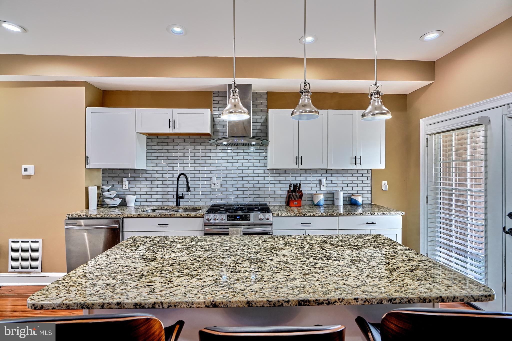 BROADWAY EAST - Residential