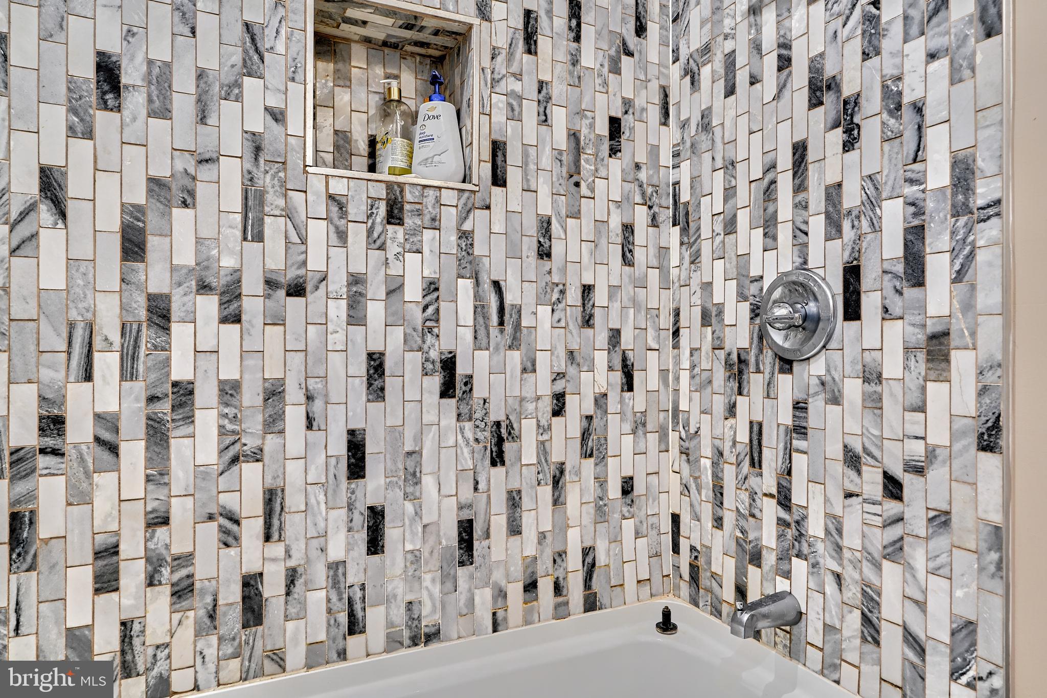 BROADWAY EAST - Residential