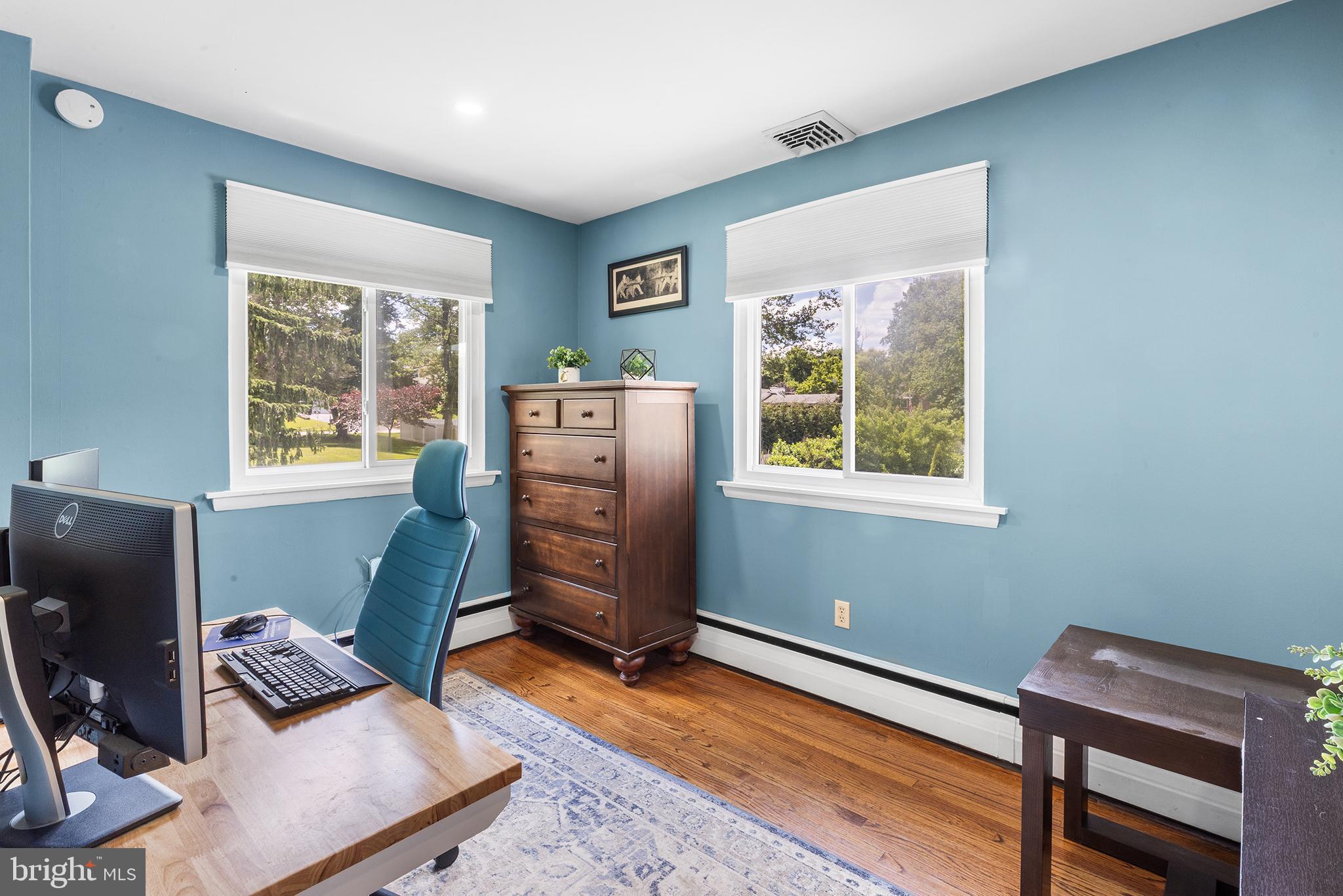 NEWTOWN HGTS - Residential