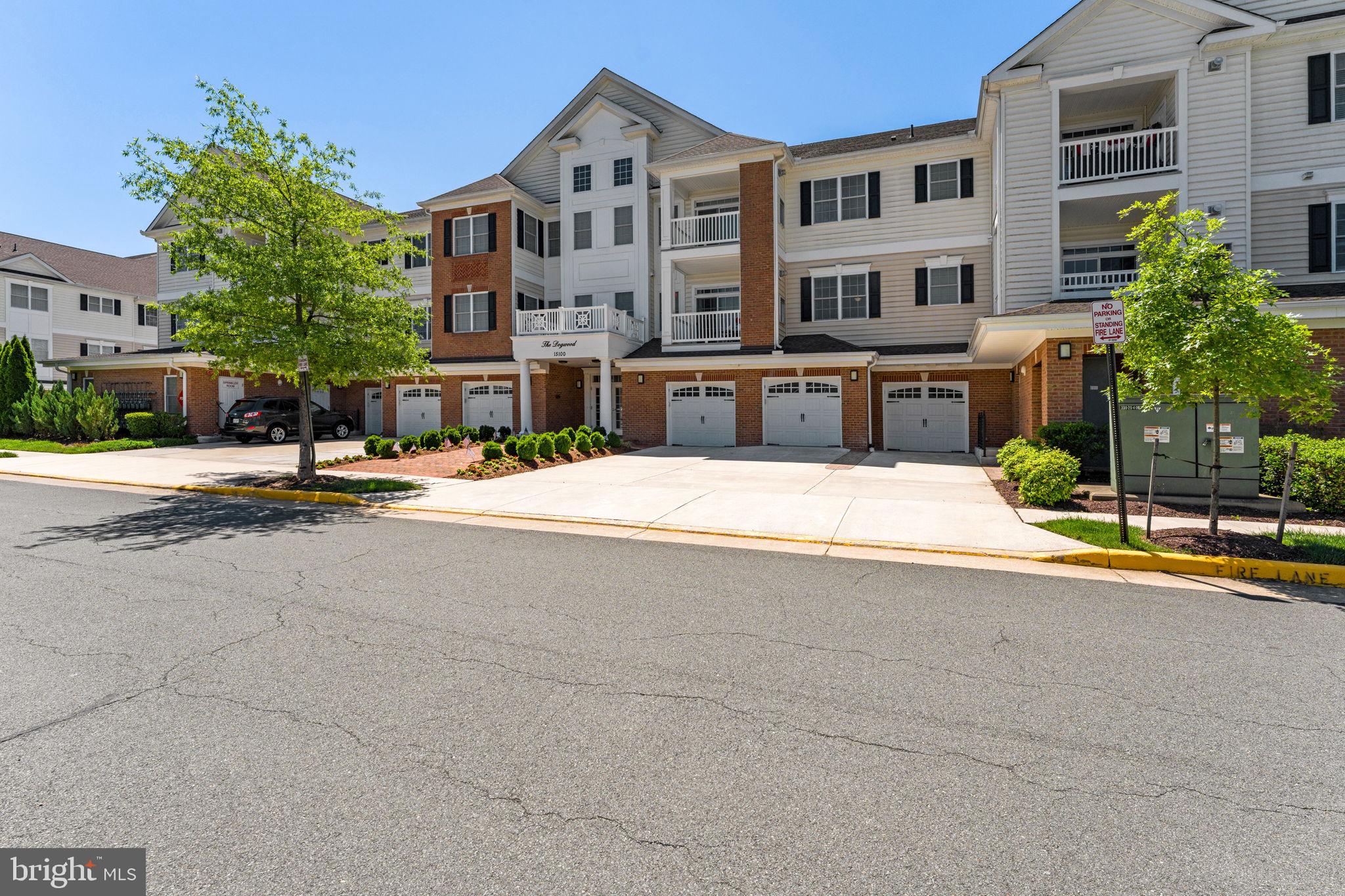 REGENCY AT DOMINION VALLEY - Residential