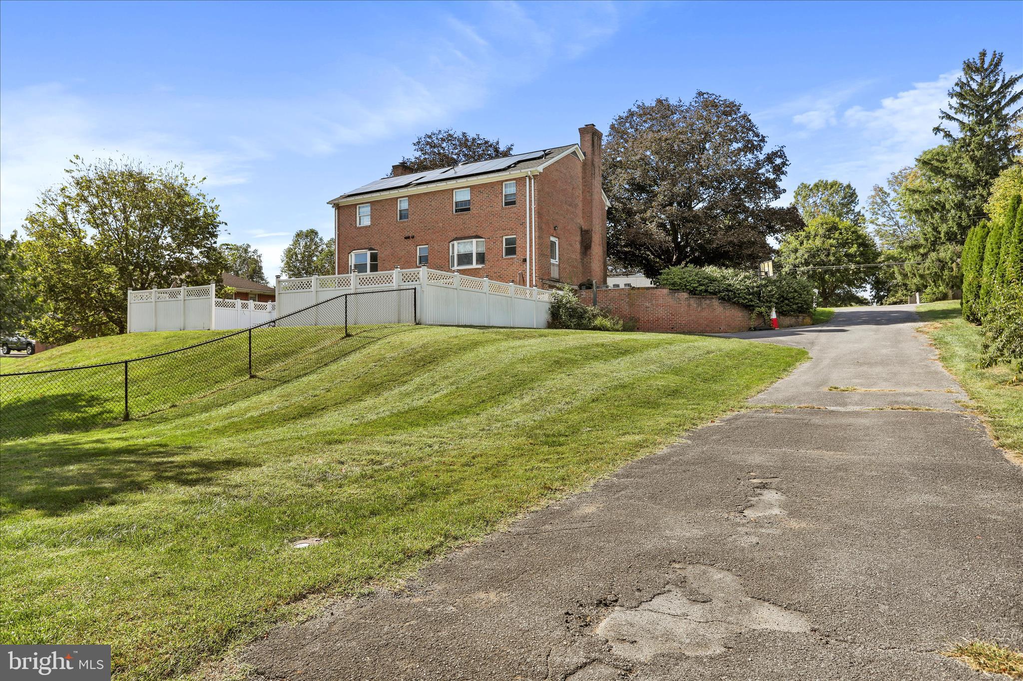 MARTINSBURG - Residential