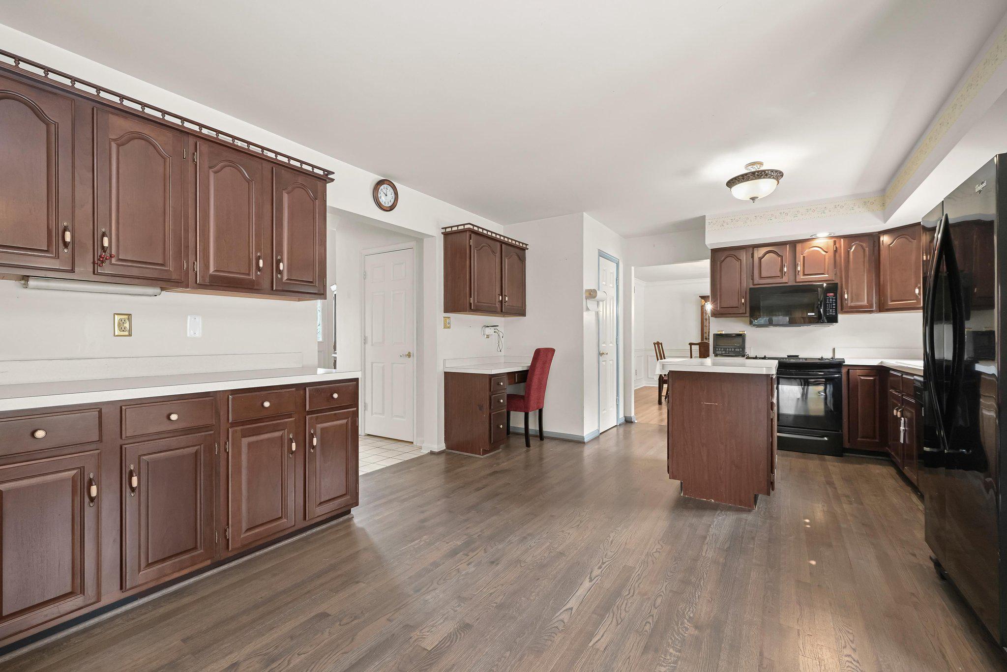 RIDGELY ESTATES - Residential