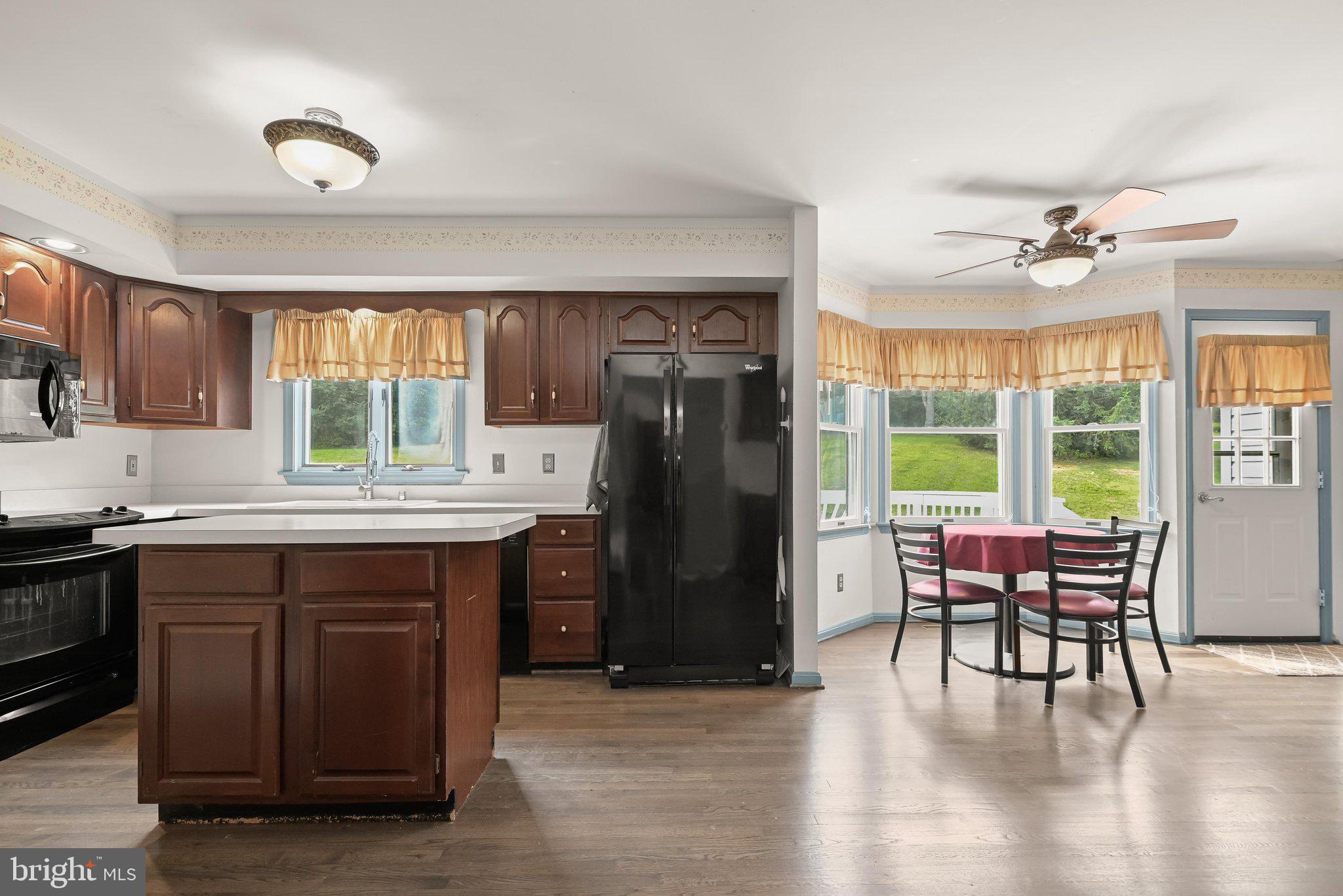 RIDGELY ESTATES - Residential