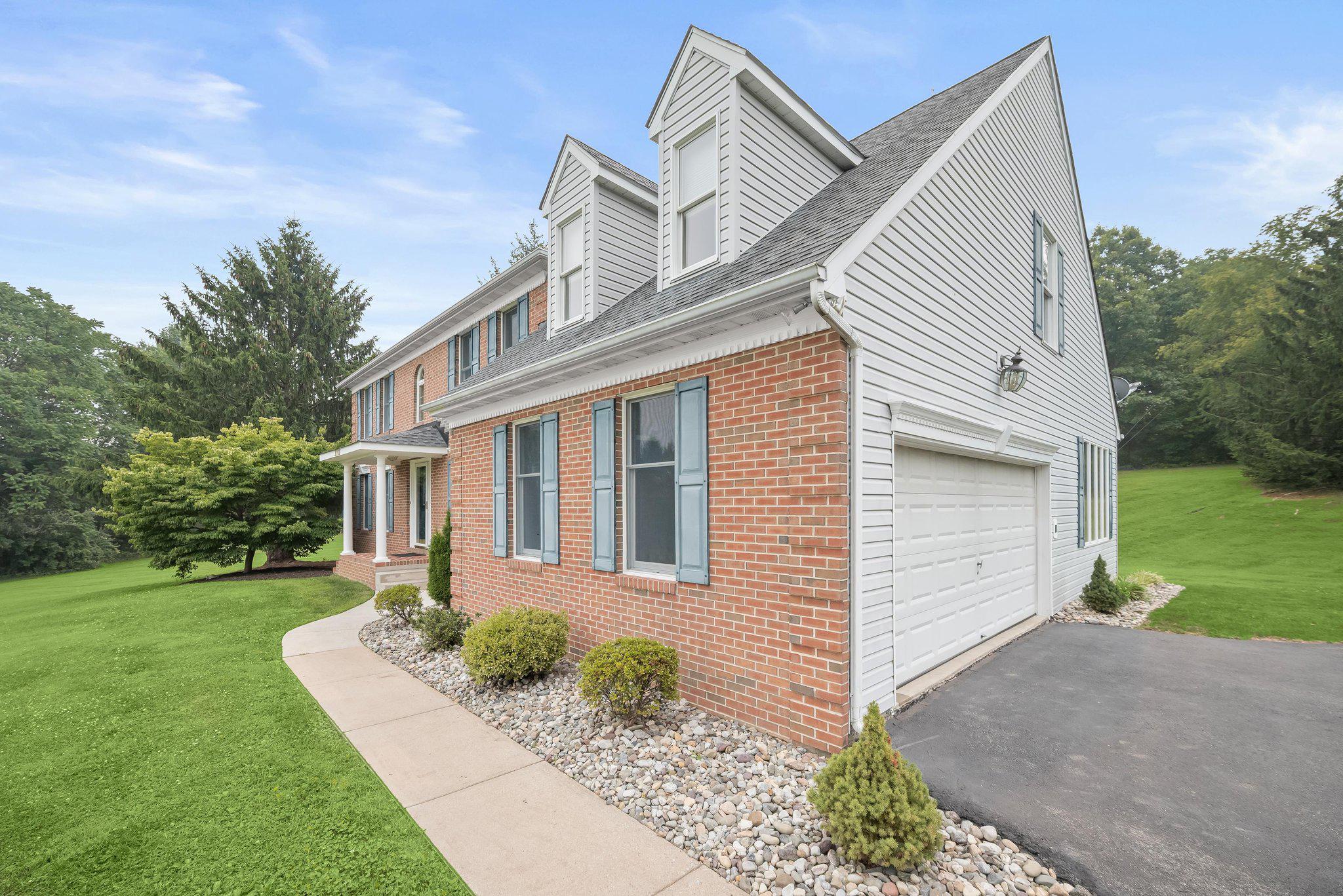 RIDGELY ESTATES - Residential