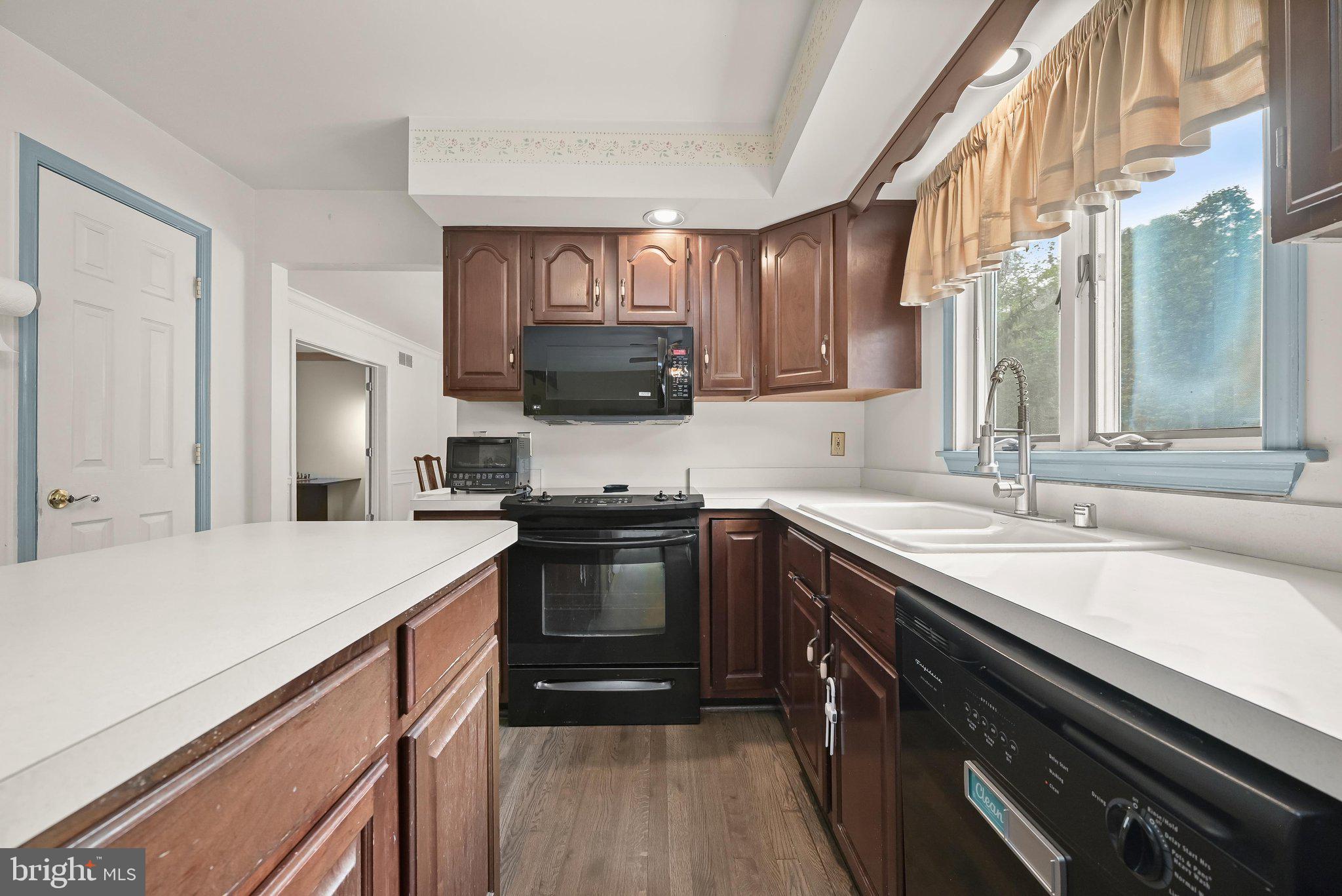 RIDGELY ESTATES - Residential