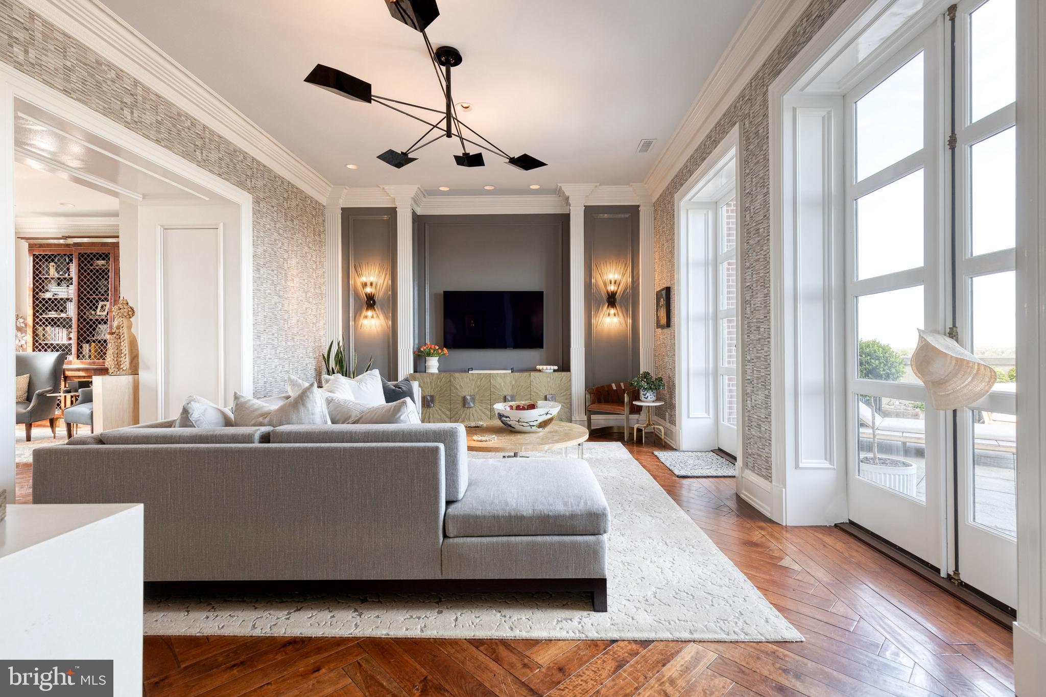 TUSCANY-CANTERBURY - Residential