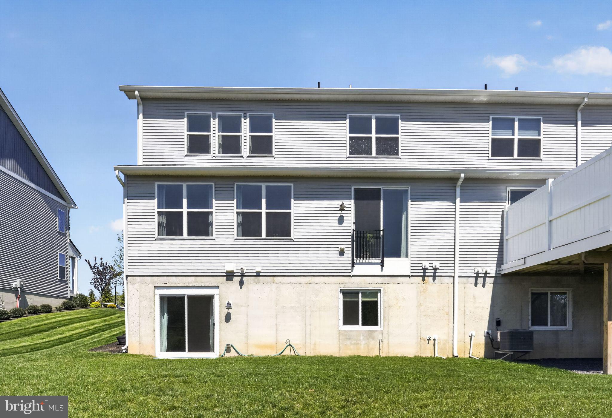 DOYLESTOWN WALK - Residential