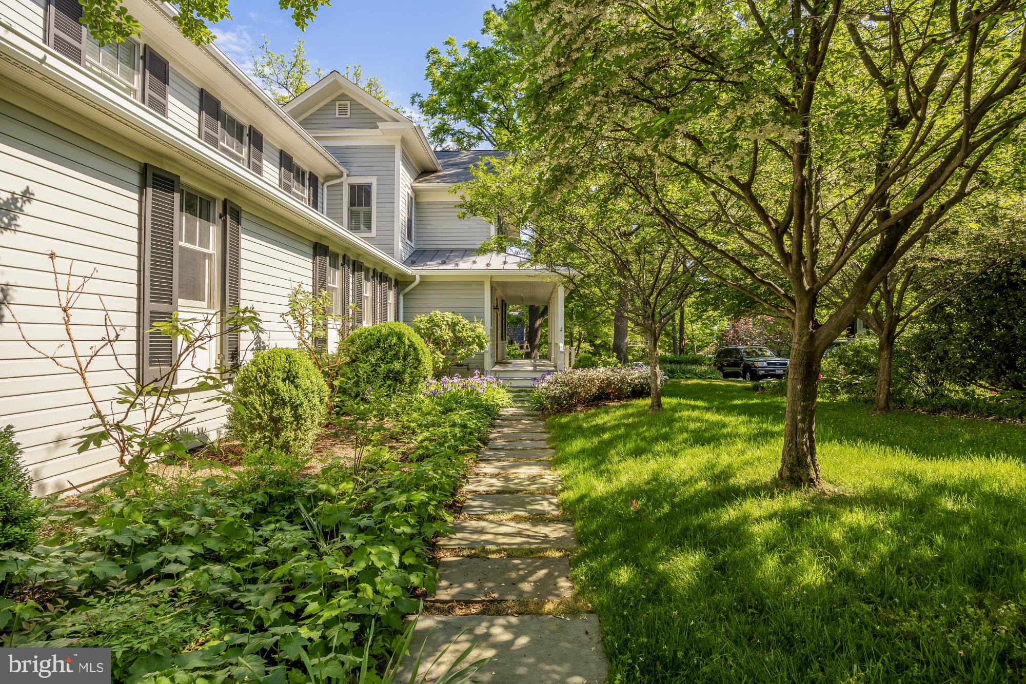 NORWOOD HEIGHTS - Residential