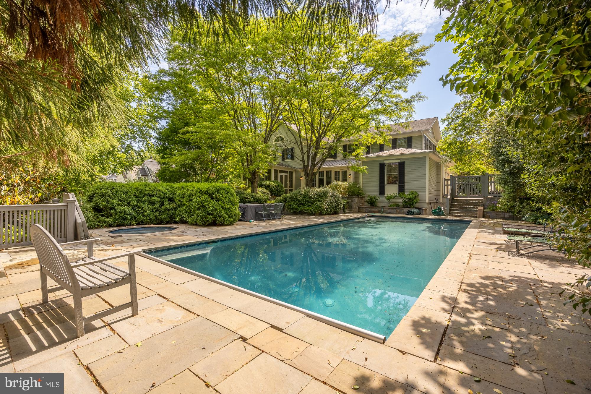 NORWOOD HEIGHTS - Residential
