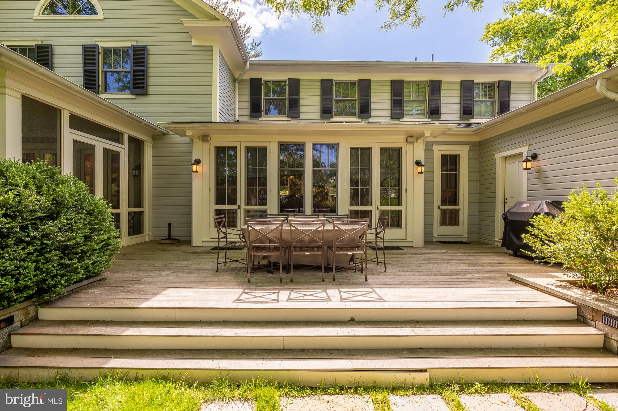 NORWOOD HEIGHTS - Residential