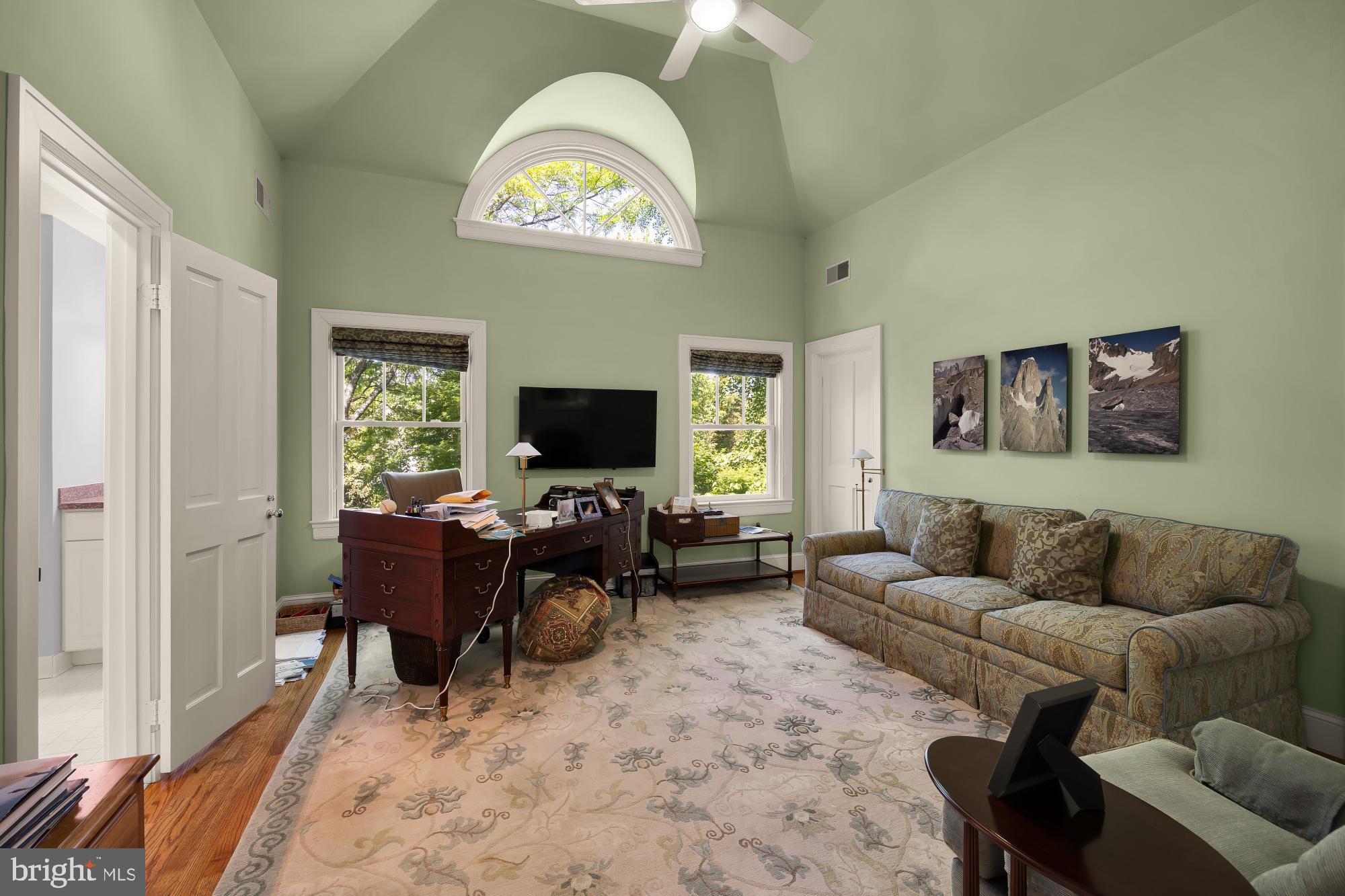 NORWOOD HEIGHTS - Residential