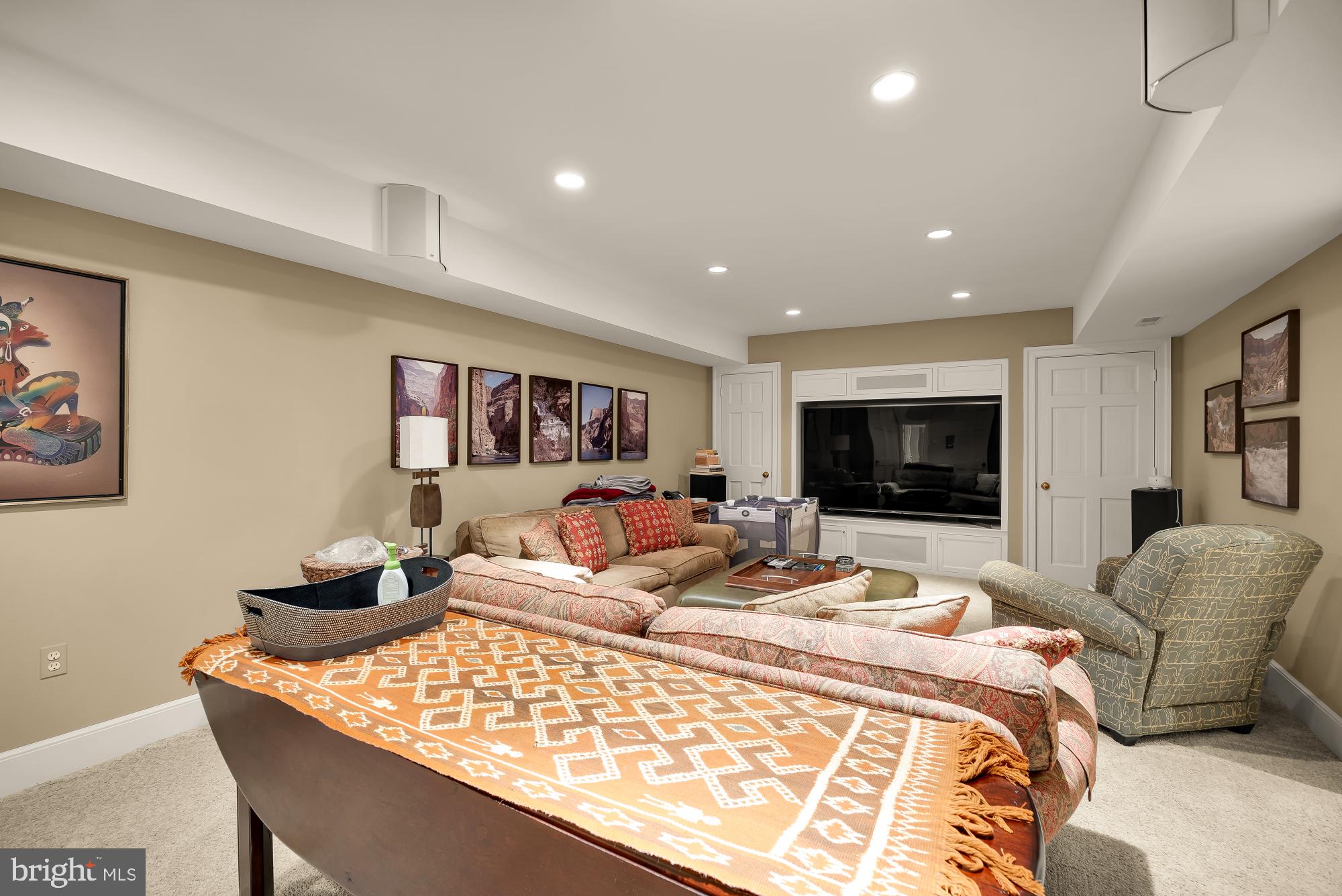 NORWOOD HEIGHTS - Residential