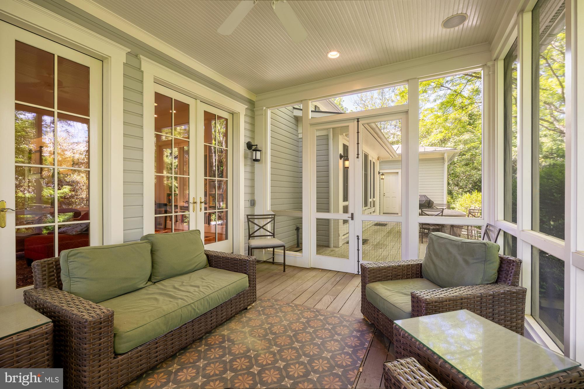 NORWOOD HEIGHTS - Residential