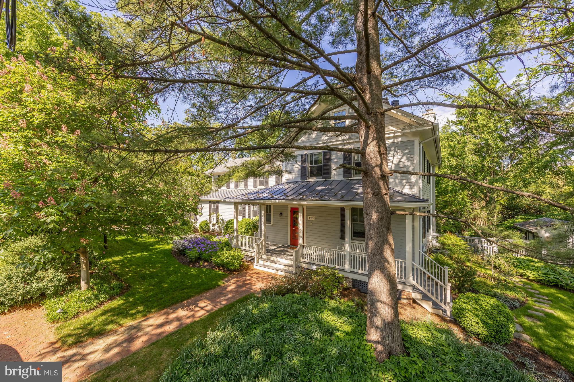 NORWOOD HEIGHTS - Residential