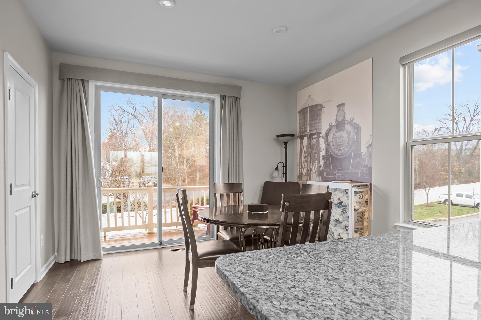 TRAILSIDE - Residential Lease