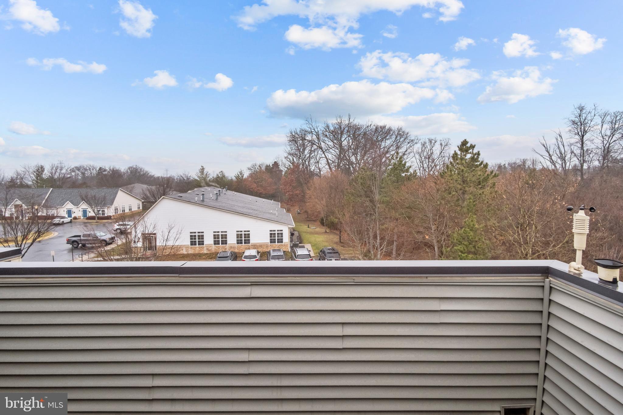 TRAILSIDE - Residential Lease