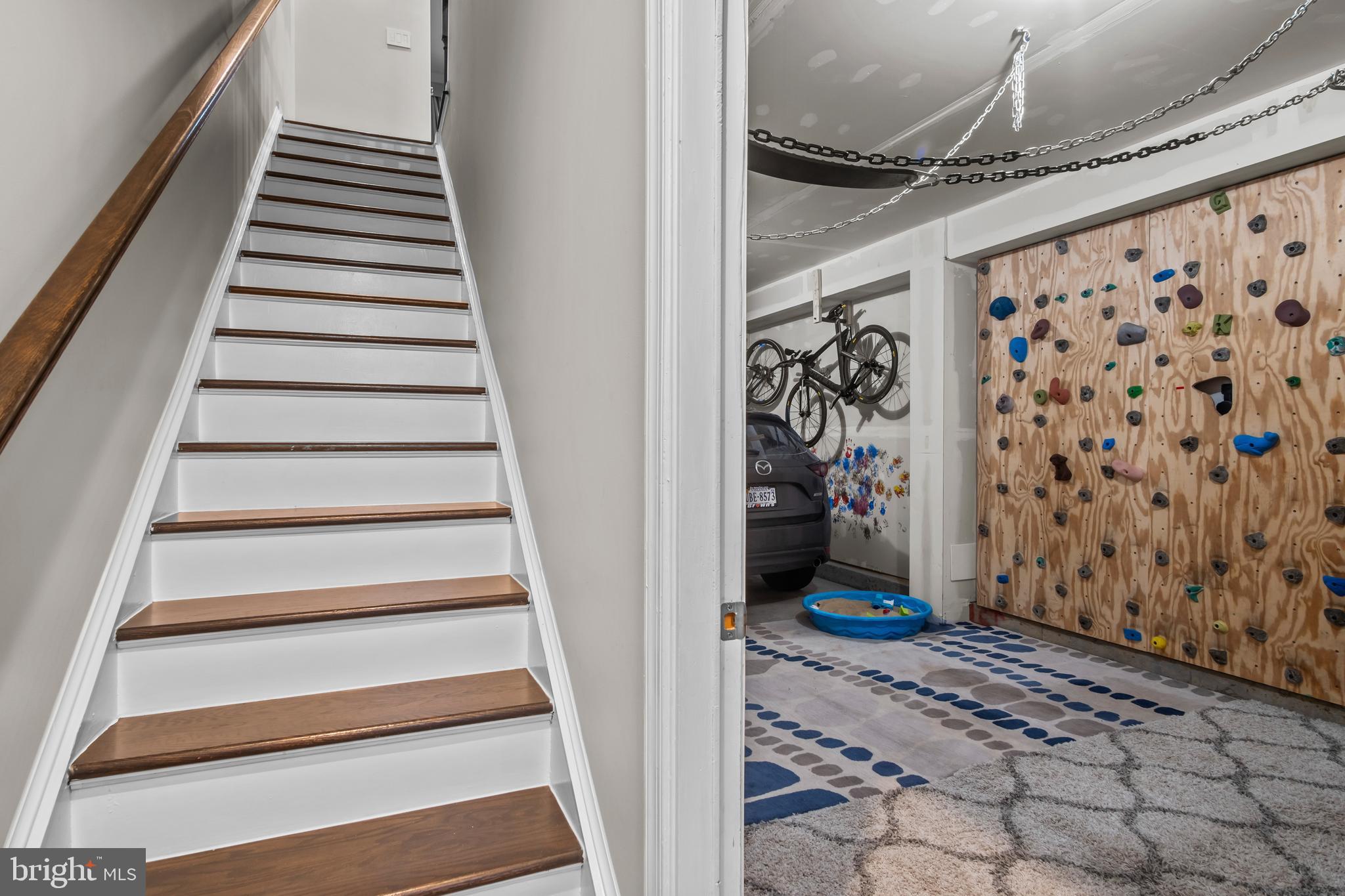 TRAILSIDE - Residential Lease