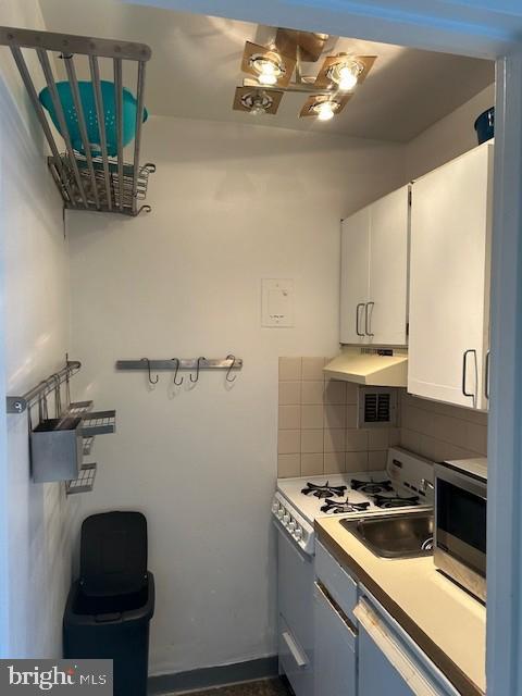 RIVER PLACE - Residential