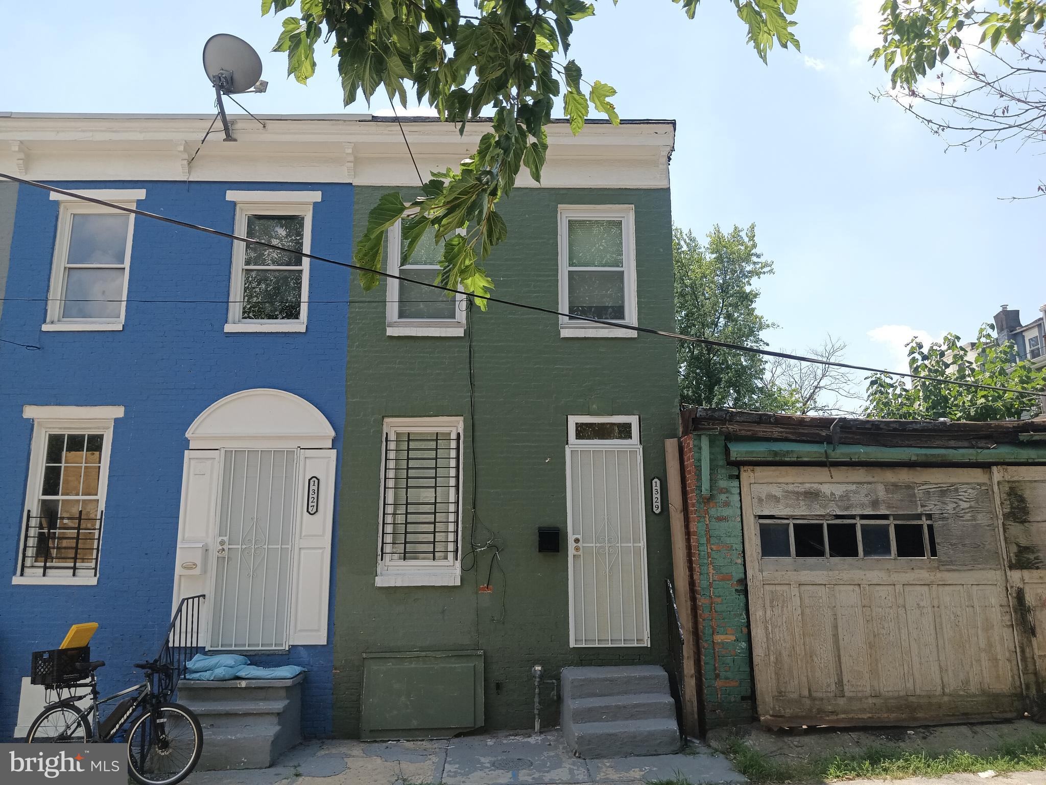 ONLINE AUCTION: This auction takes place on the Ashland Auction Group Website Bidding Platform. Bidding begins 7/22/2026 @ 10:00 AM. Bidding ends 7/24/2026 @ 11:00 AM. List Price is Suggested Opening Bid. Deposit: $5,000.

2 Story end unit townhouse located in the Union Square area.
MINUTES to Carroll Park, Carroll Park Golf Course, Westside Shopping Center, Grace Medical Center, & Mount Clare Junction Shopping Center.
Easy Access to Major Traffic Artery W Pratt St.
Property is believed to be occupied.
