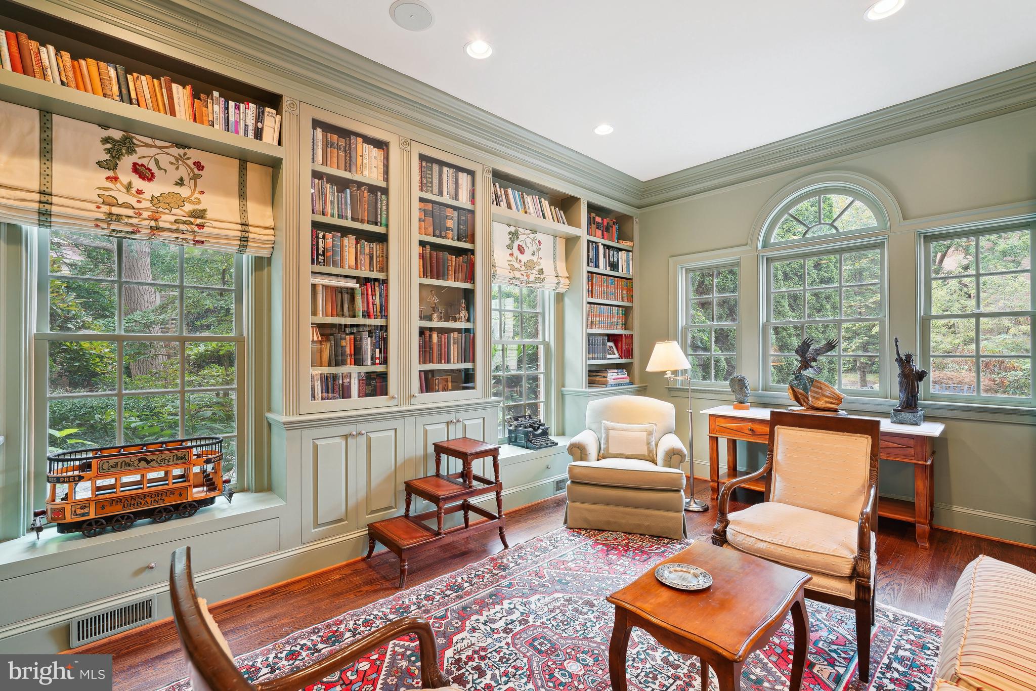 EVANS FARM - Residential