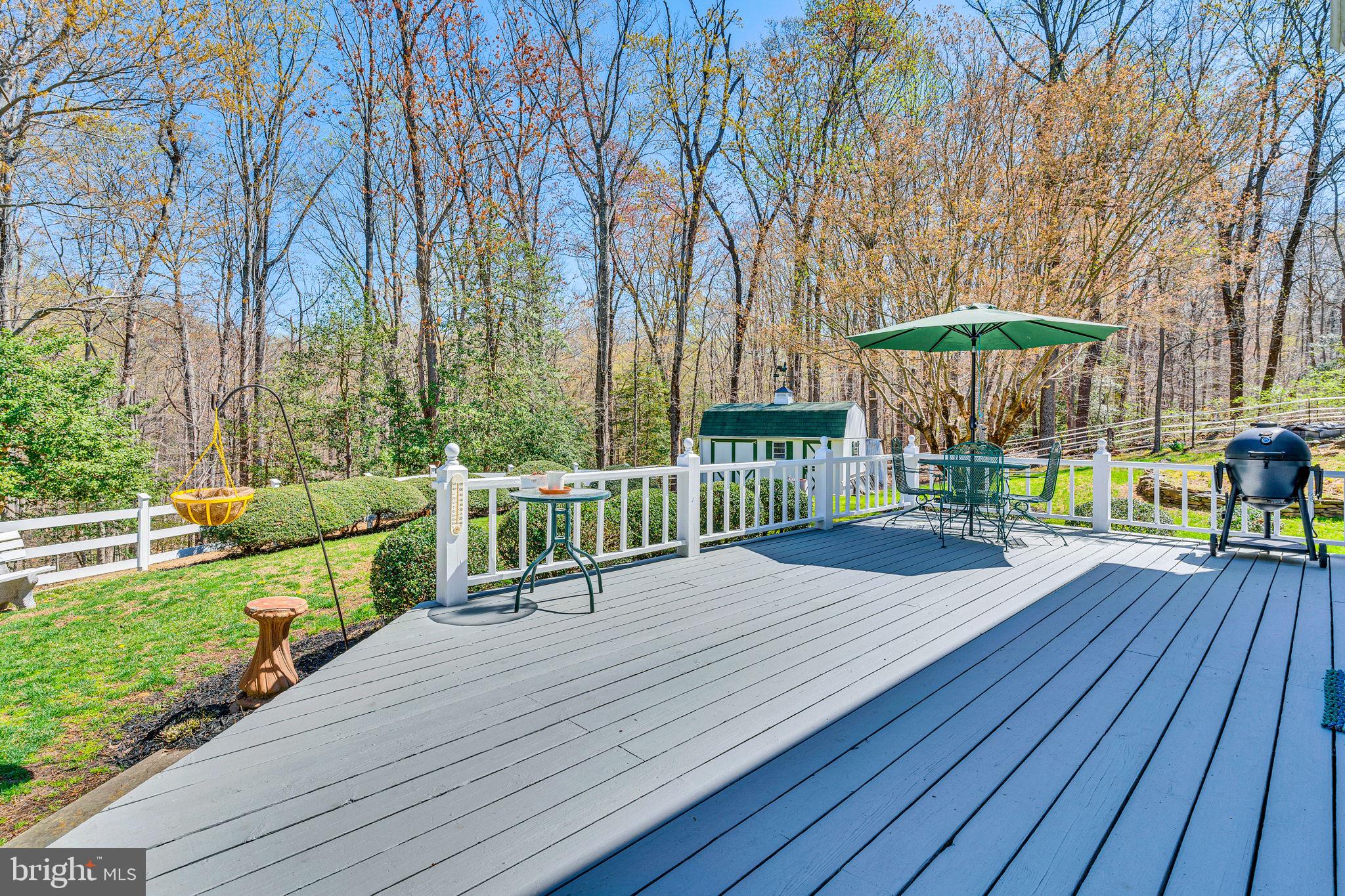 FERRY LANDING WOODS - Residential