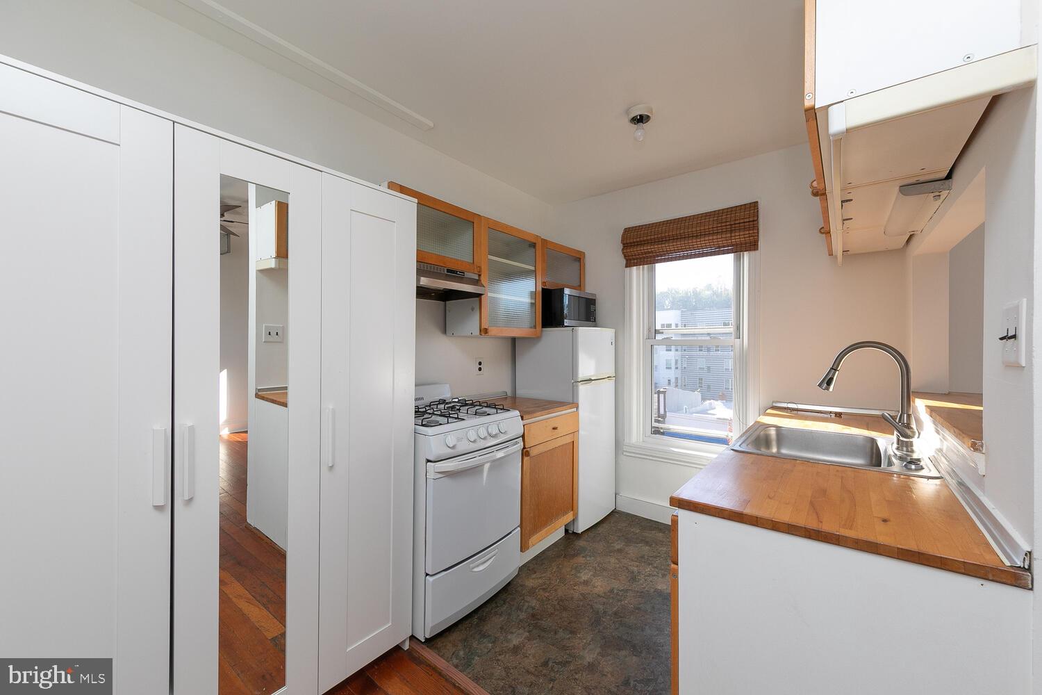 MANAYUNK - Residential Lease