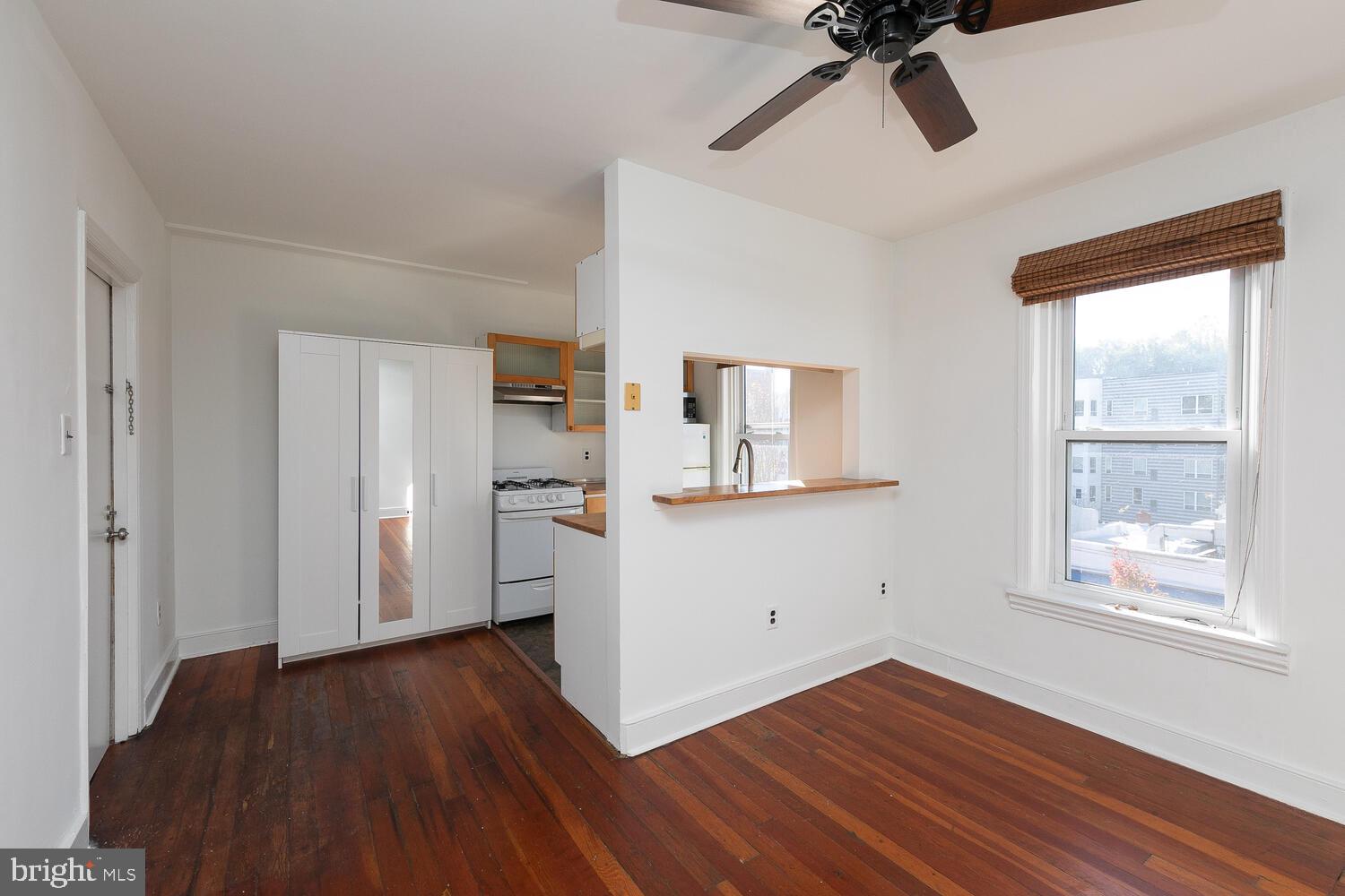 MANAYUNK - Residential Lease