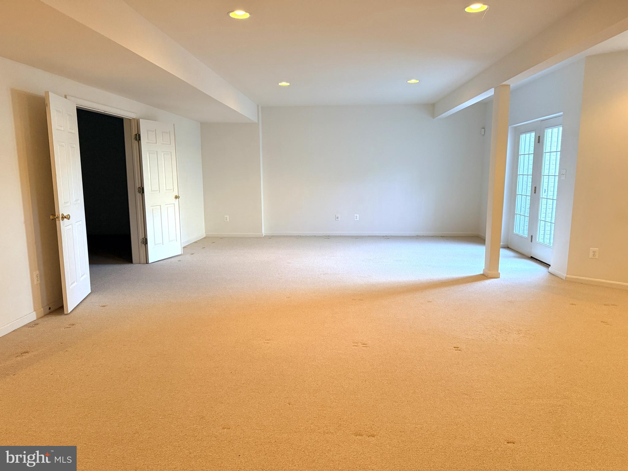 GATES MILL ESTATES - Residential