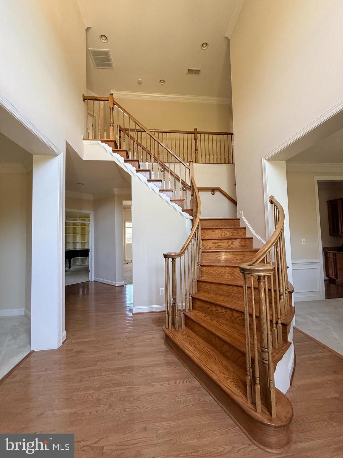 GATES MILL ESTATES - Residential