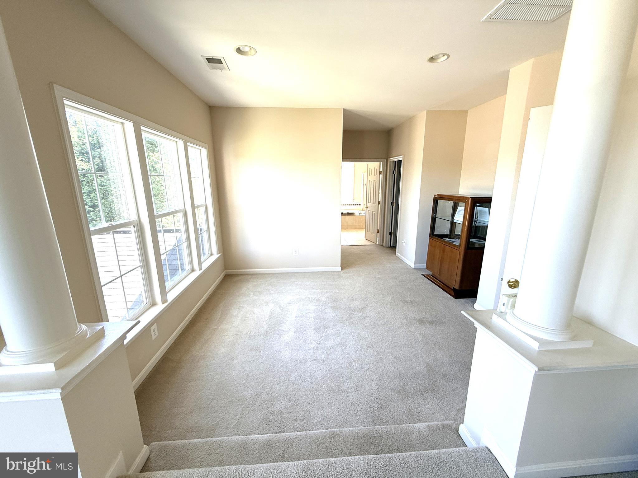 GATES MILL ESTATES - Residential