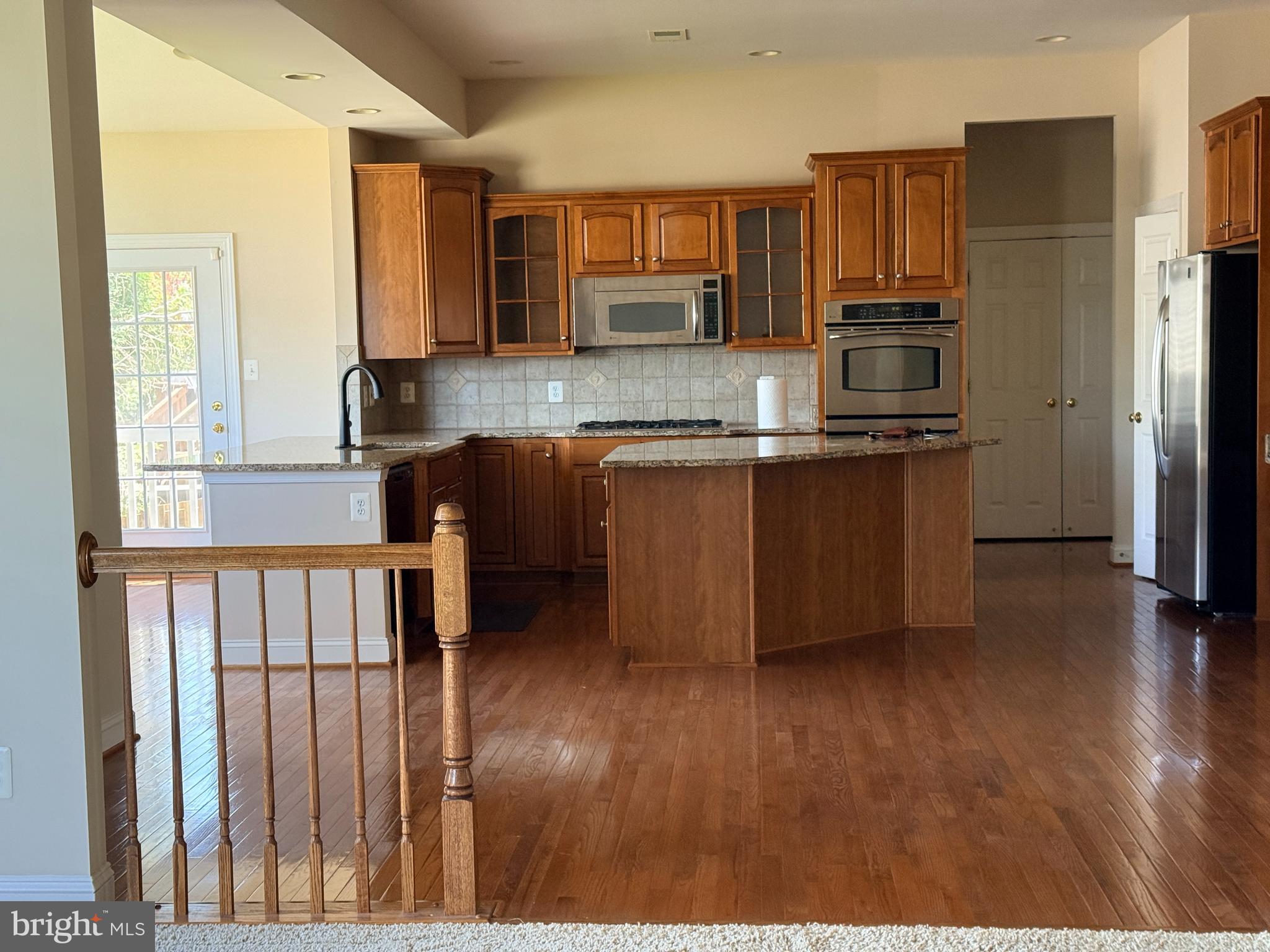 GATES MILL ESTATES - Residential