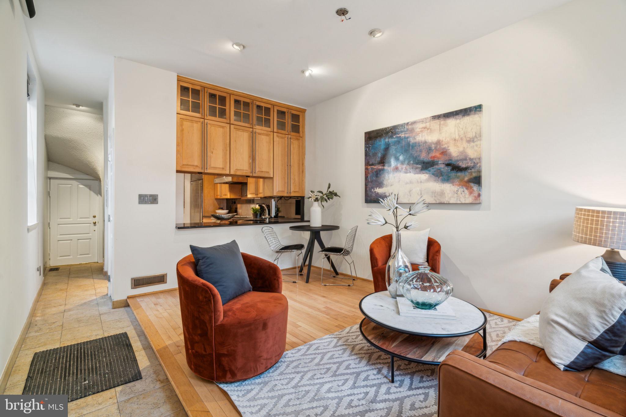 RITTENHOUSE SQUARE - Residential