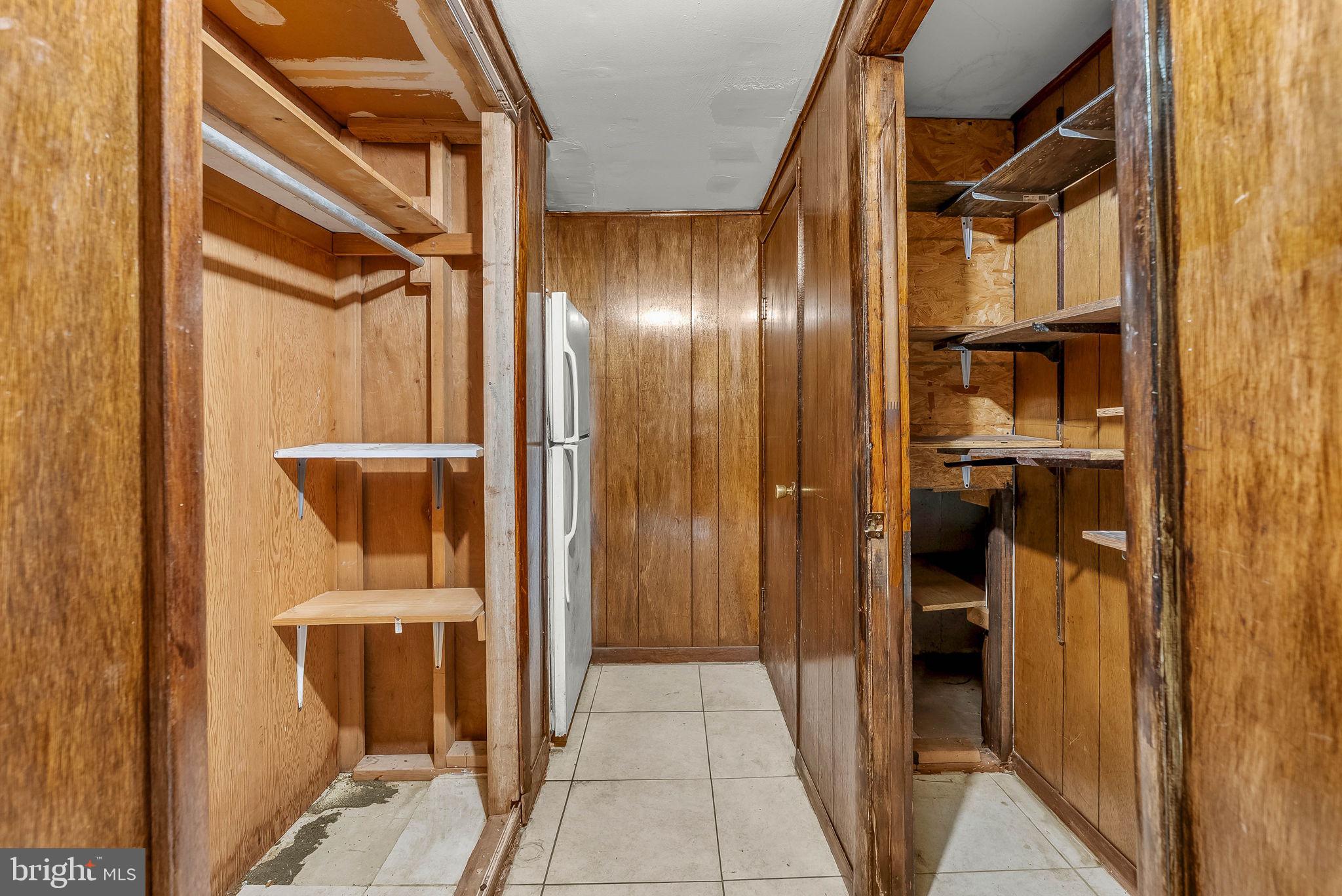 ROXBOROUGH - Residential