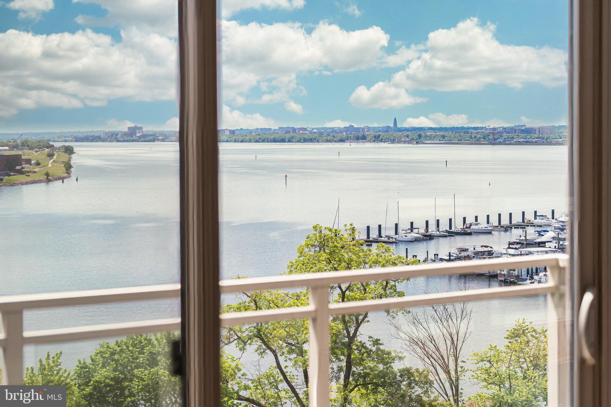 SW WATERFRONT - Residential