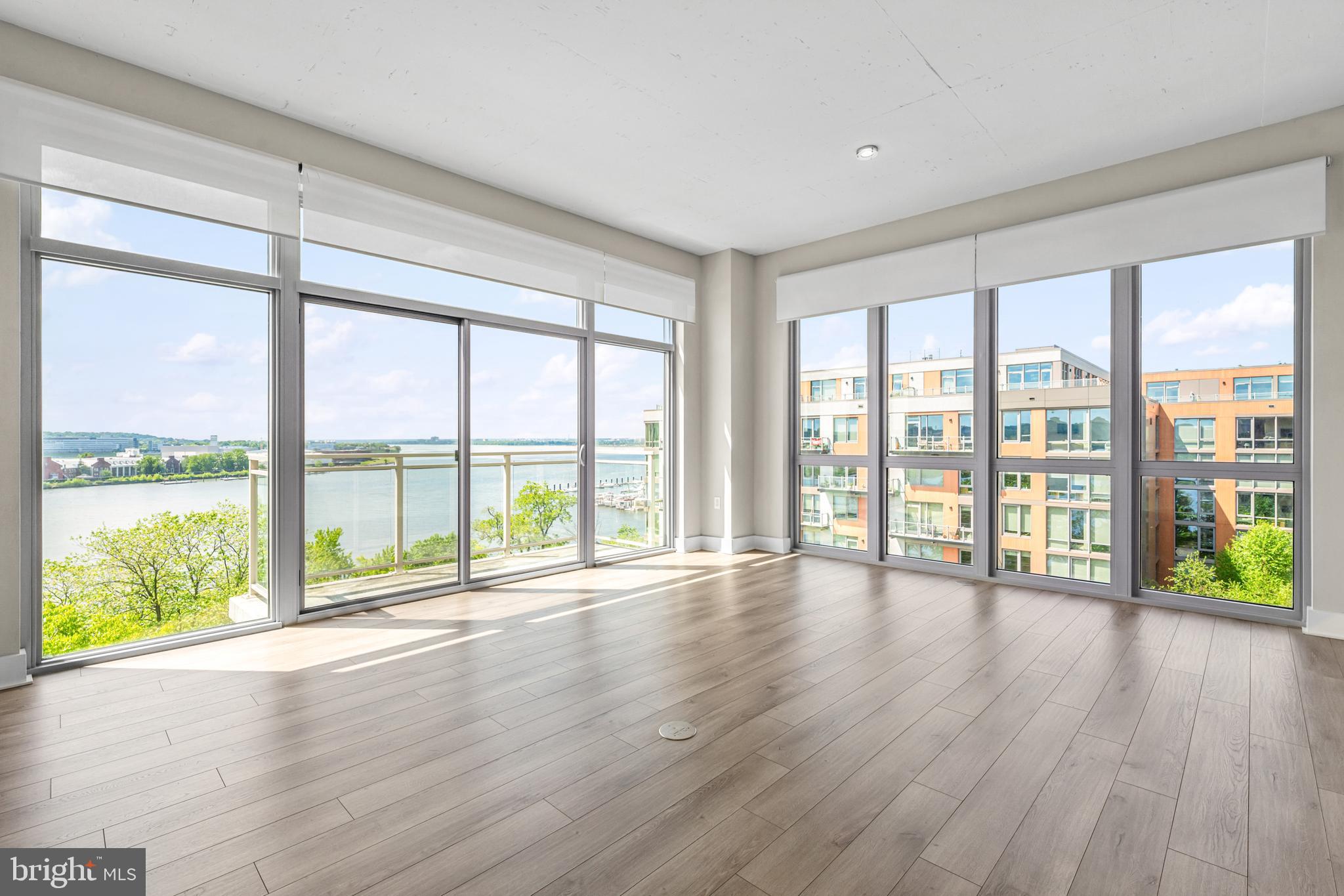 SW WATERFRONT - Residential