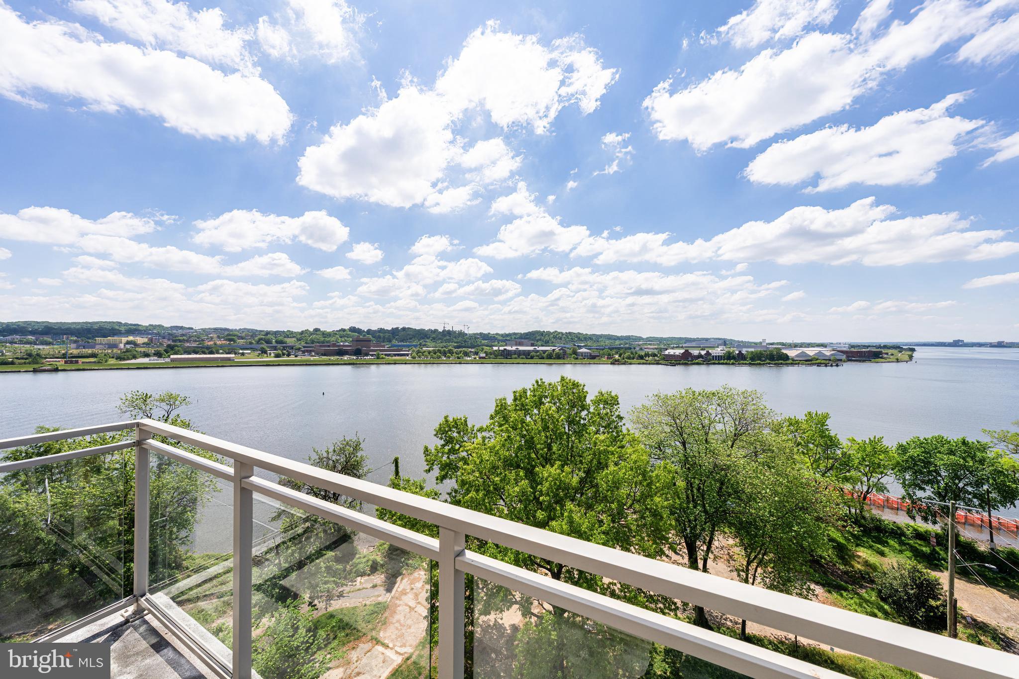 SW WATERFRONT - Residential