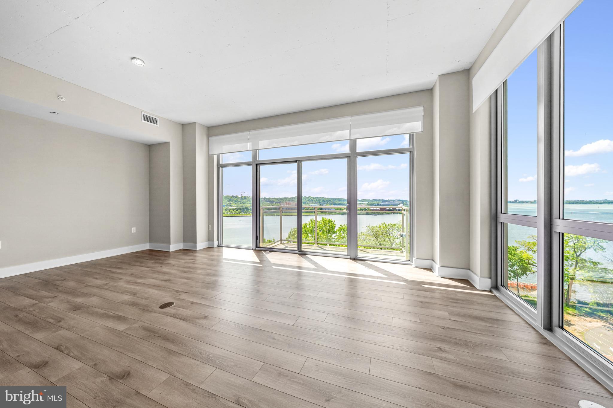 SW WATERFRONT - Residential