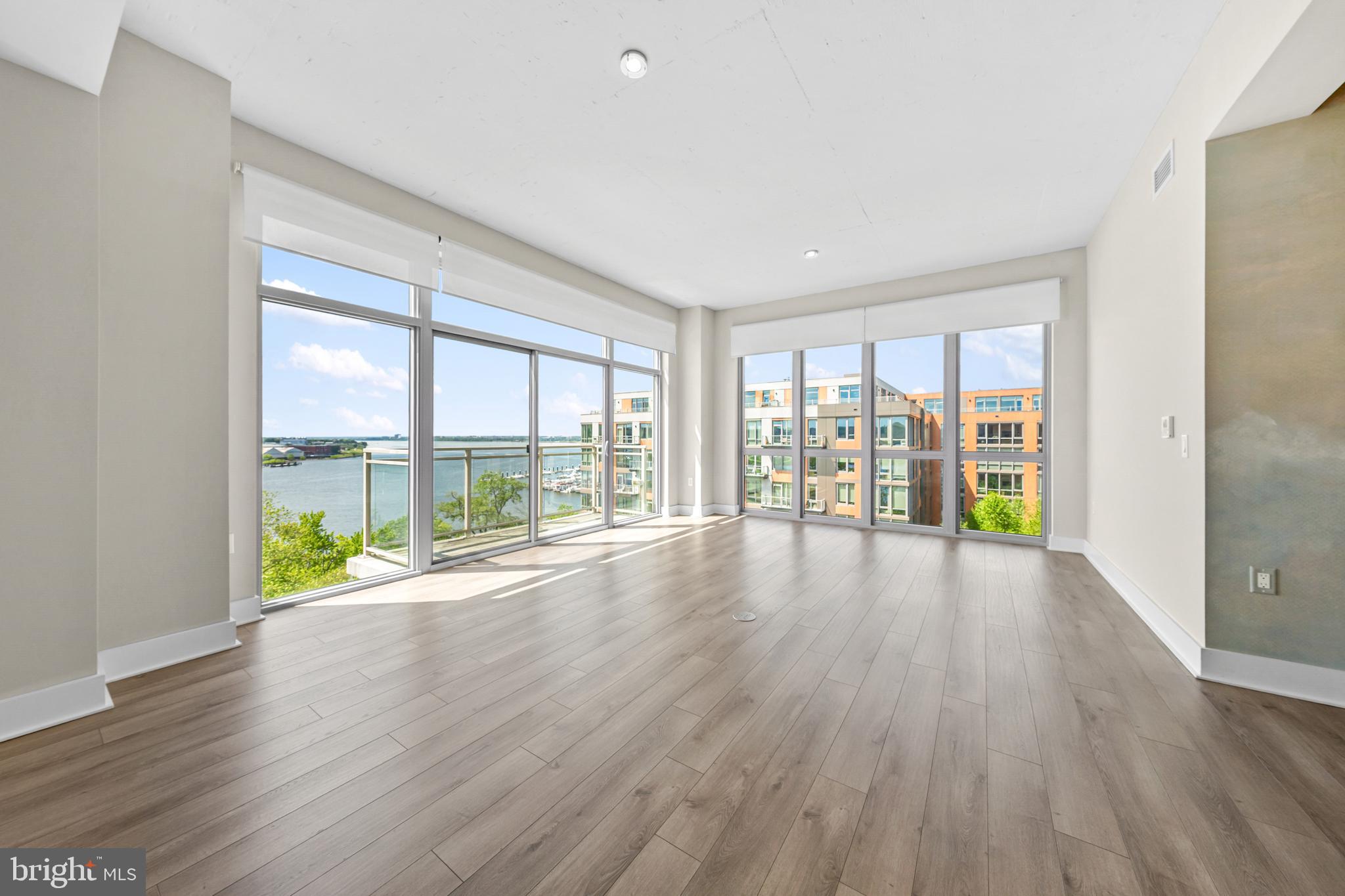 SW WATERFRONT - Residential