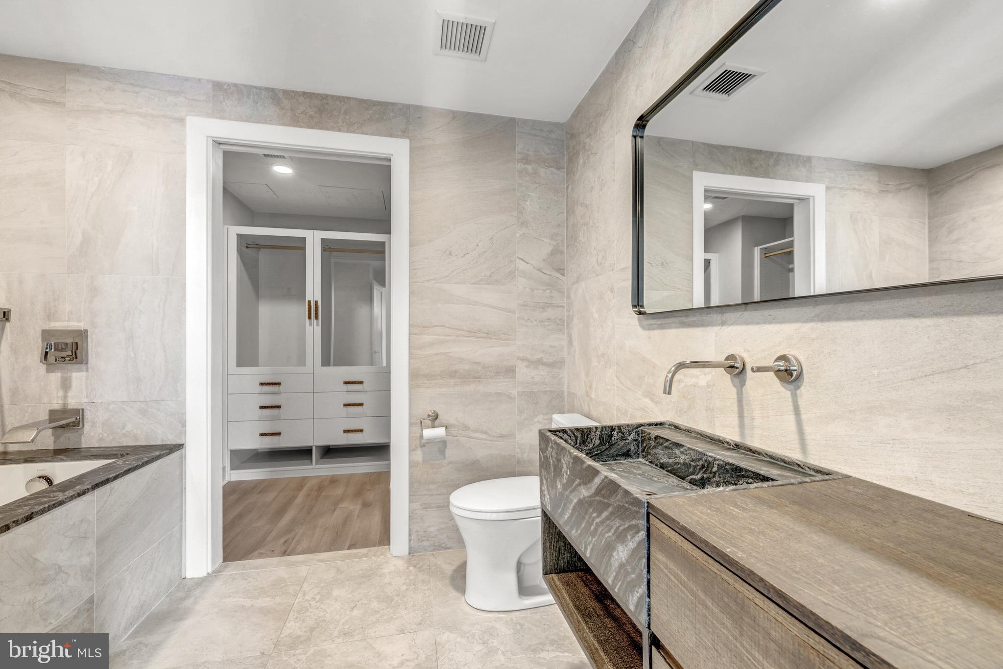 SW WATERFRONT - Residential