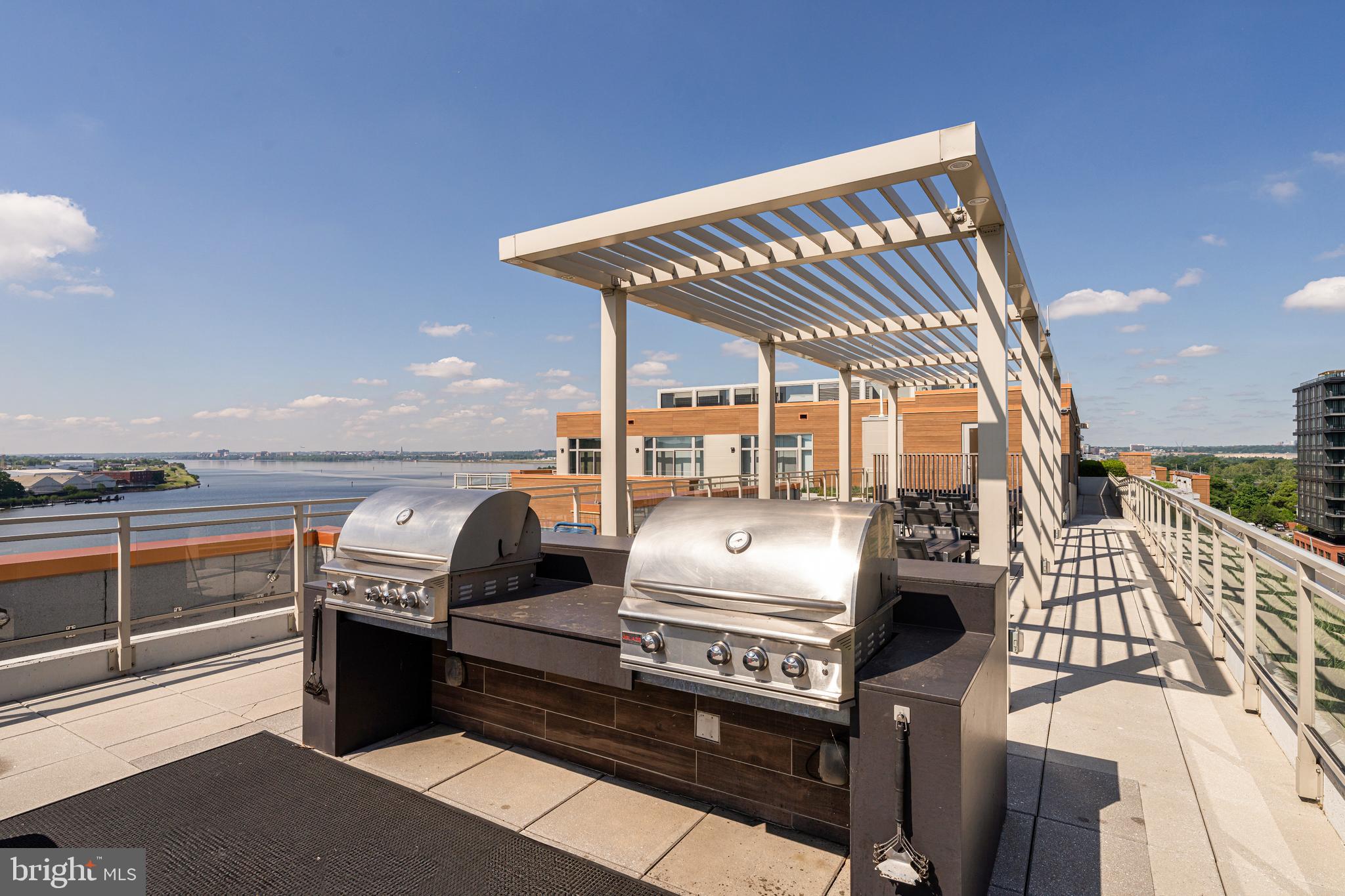 SW WATERFRONT - Residential