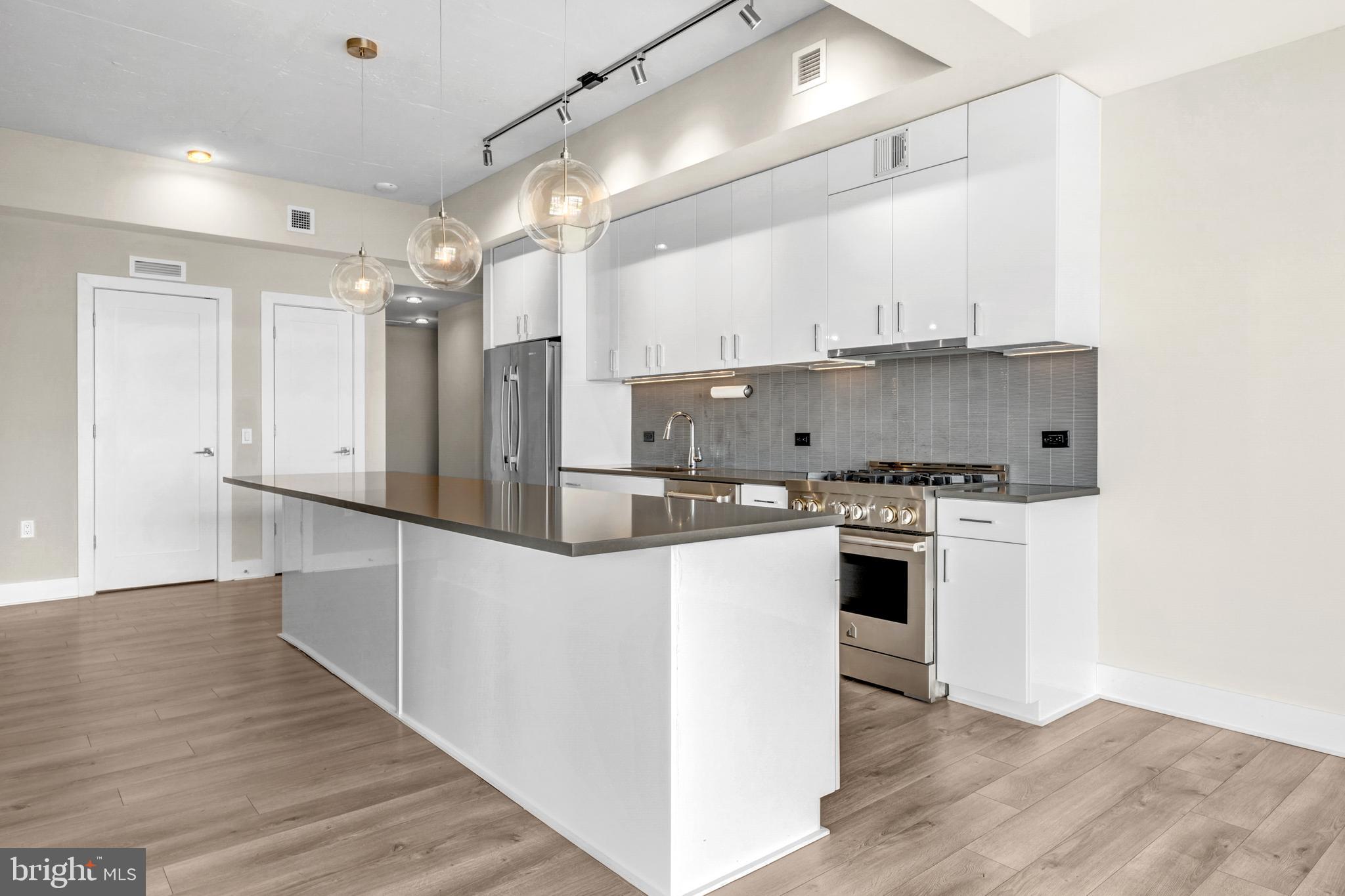 SW WATERFRONT - Residential