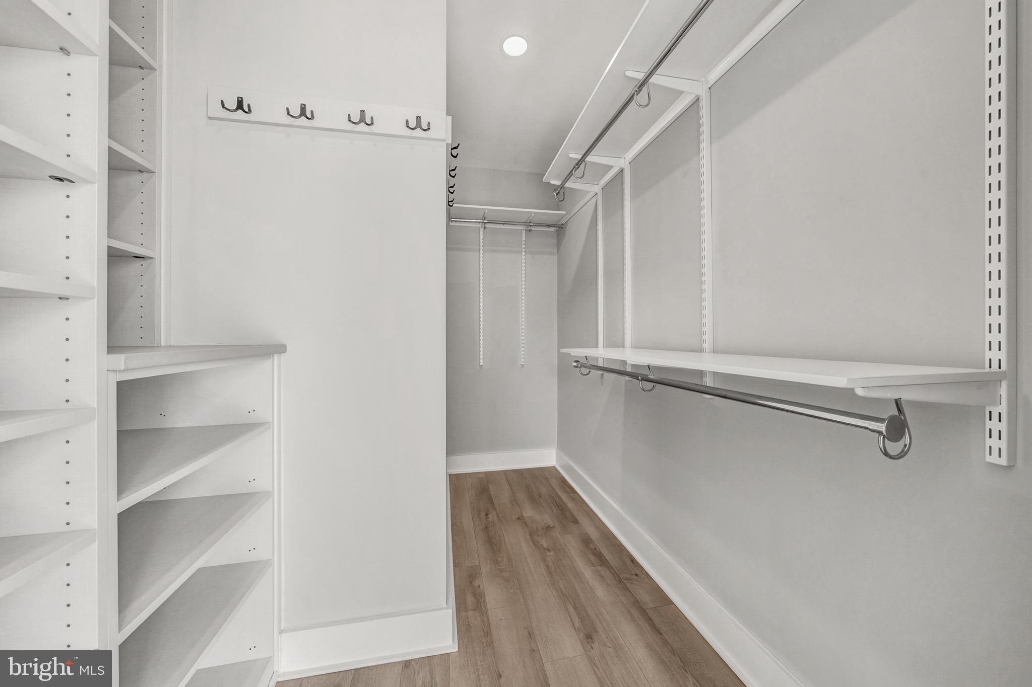SW WATERFRONT - Residential