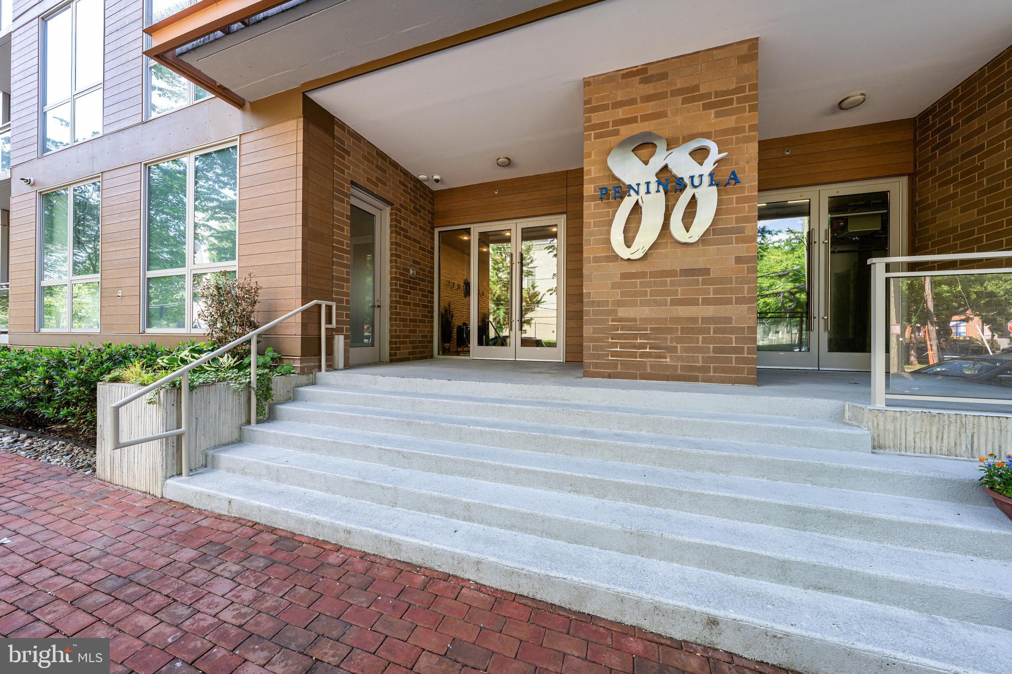 SW WATERFRONT - Residential