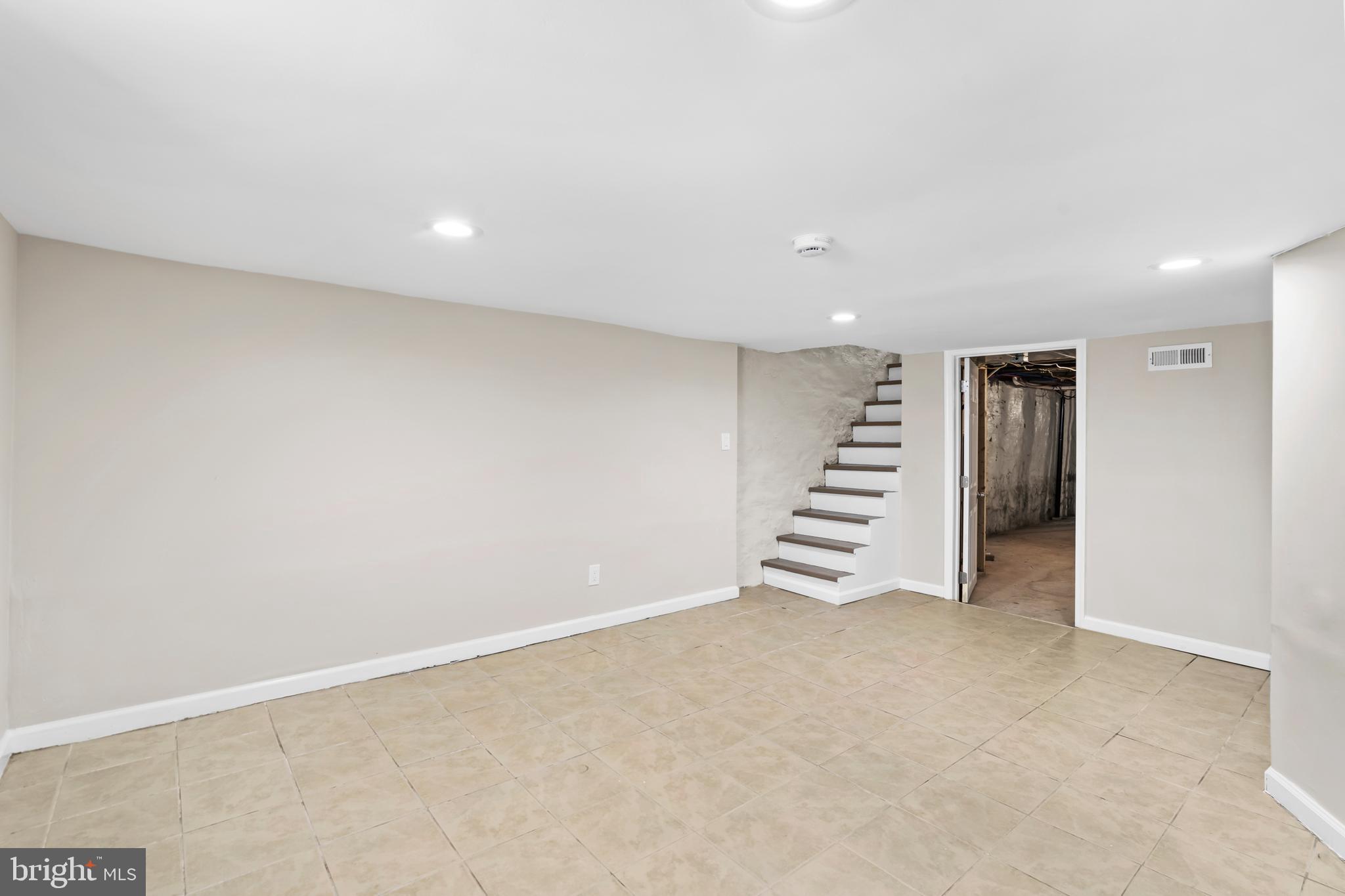 TEMPLE UNIVERSITY - Residential