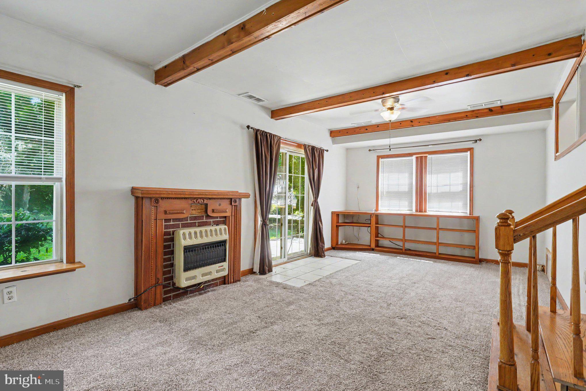 NORTH EAST HEIGHTS - Residential