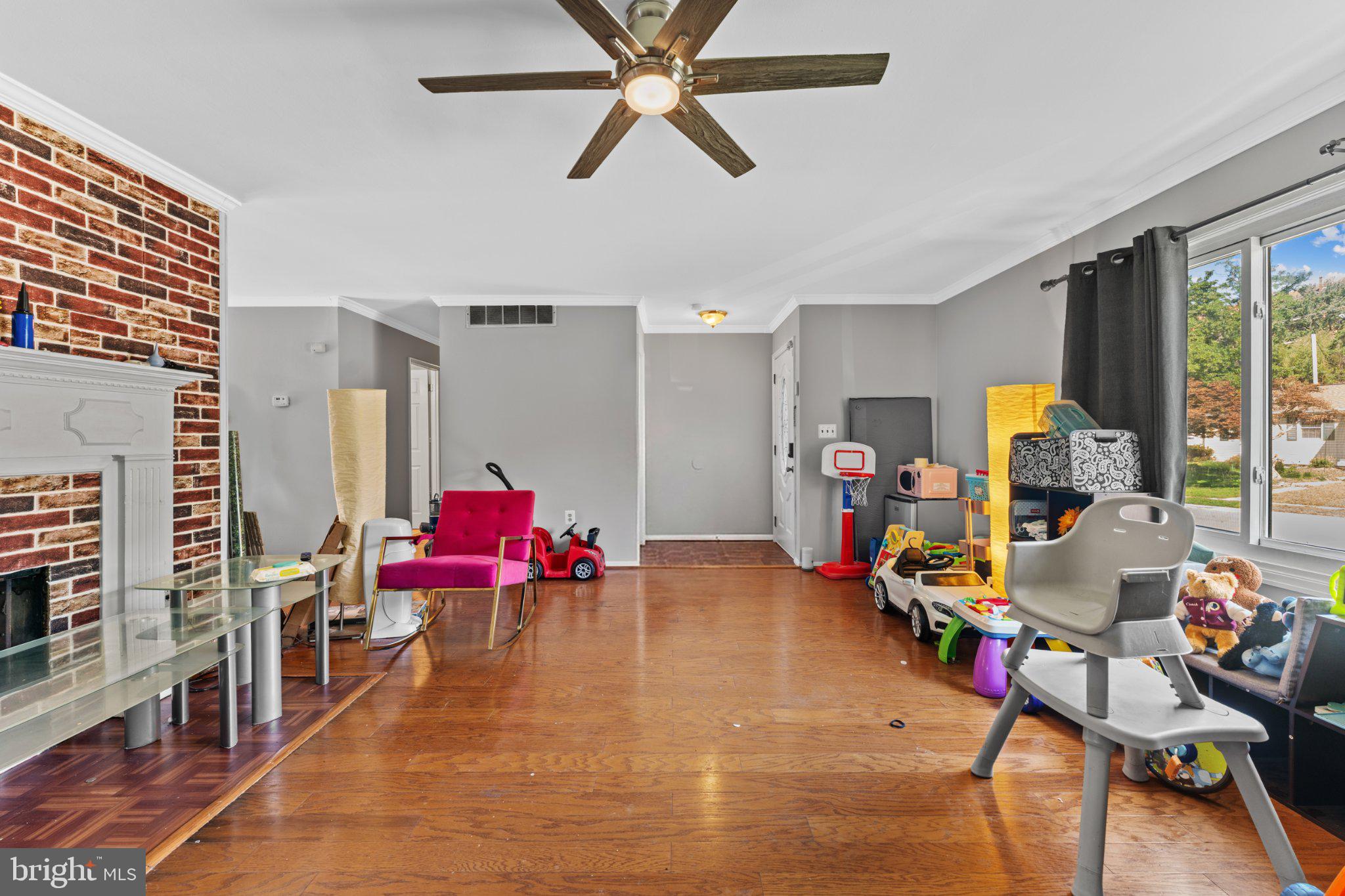 MARYLAND CITY - Residential