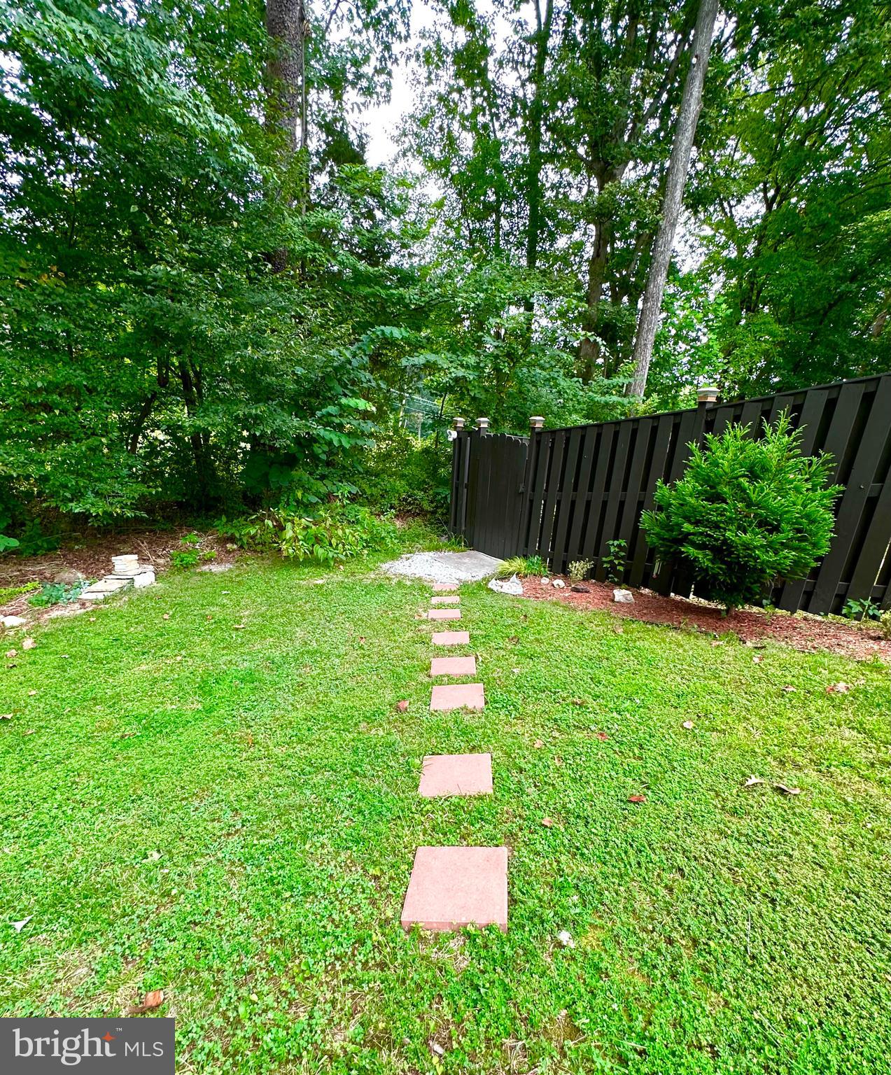 NEWINGTON FOREST - Residential Lease