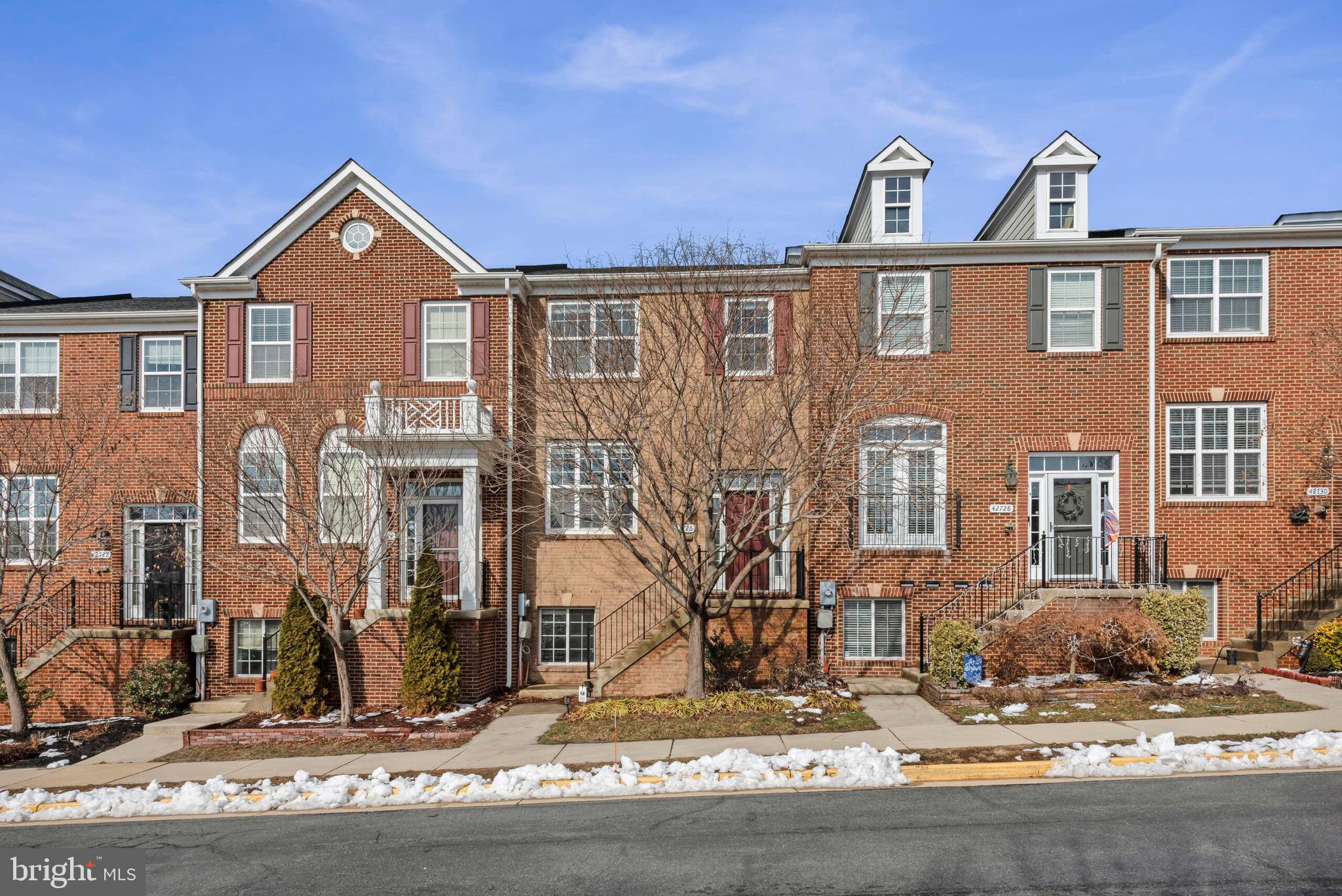 GOOSE CREEK VILLAGE NORTH - Residential Lease