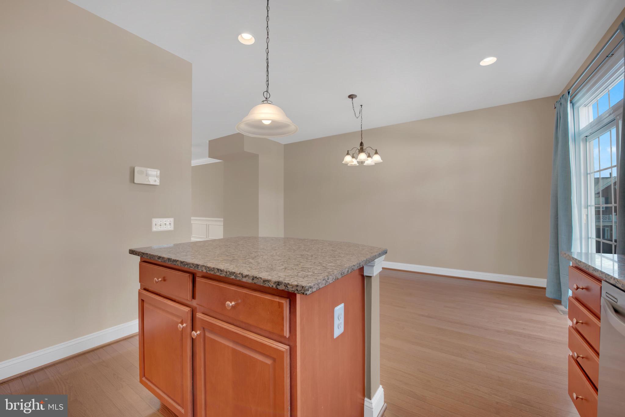 GOOSE CREEK VILLAGE NORTH - Residential Lease