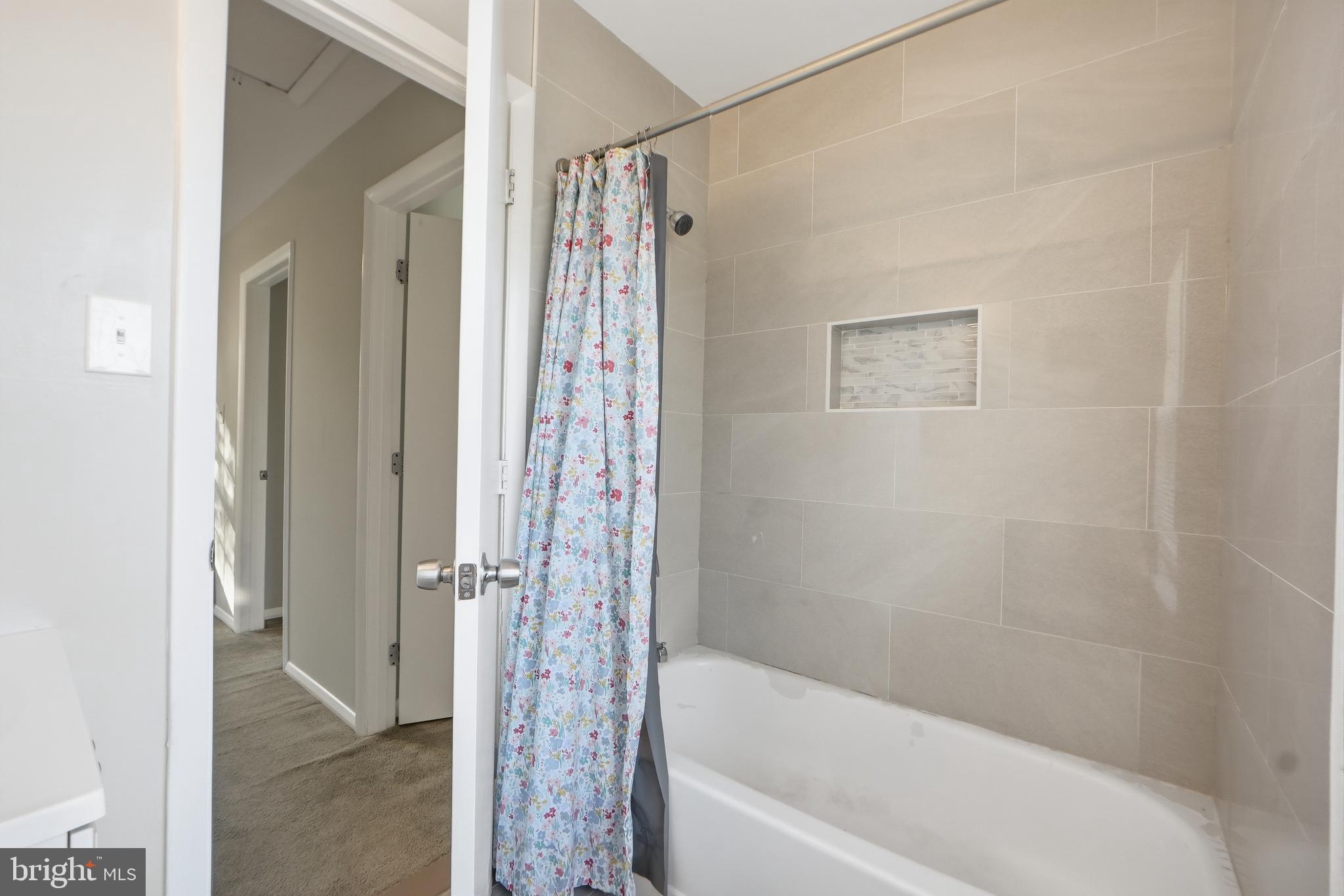 LOTTSFORD COMMUNITY - Residential